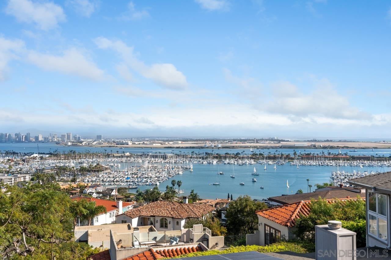 Detail Gallery Image 28 of 61 For 3235  Harbor View Dr, San Diego,  CA 92106 - 5 Beds | 4/2 Baths