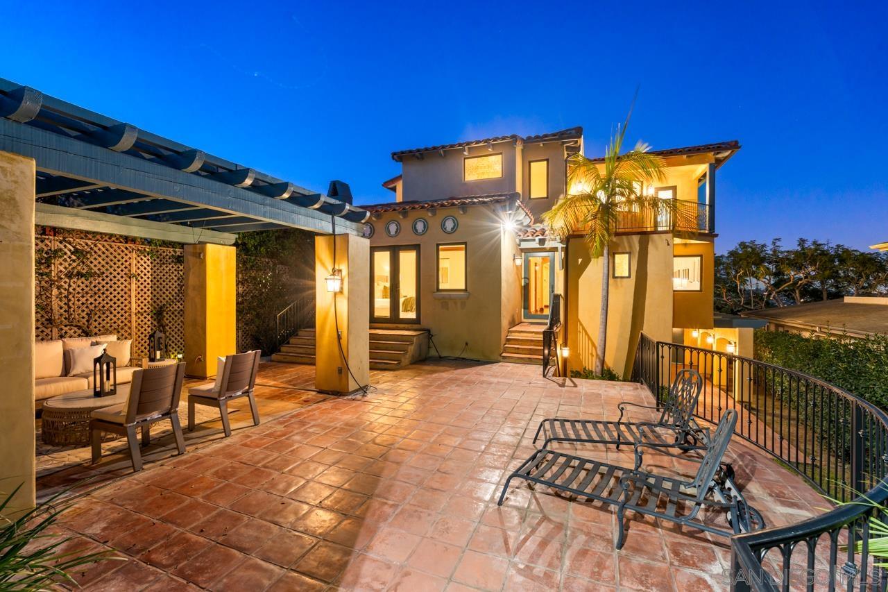 Detail Gallery Image 50 of 61 For 3235  Harbor View Dr, San Diego,  CA 92106 - 5 Beds | 4/2 Baths