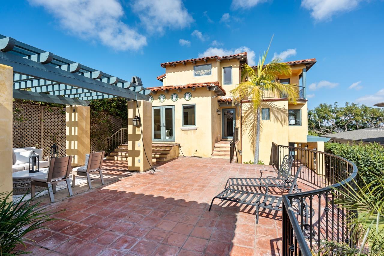 Detail Gallery Image 54 of 61 For 3235  Harbor View Dr, San Diego,  CA 92106 - 5 Beds | 4/2 Baths