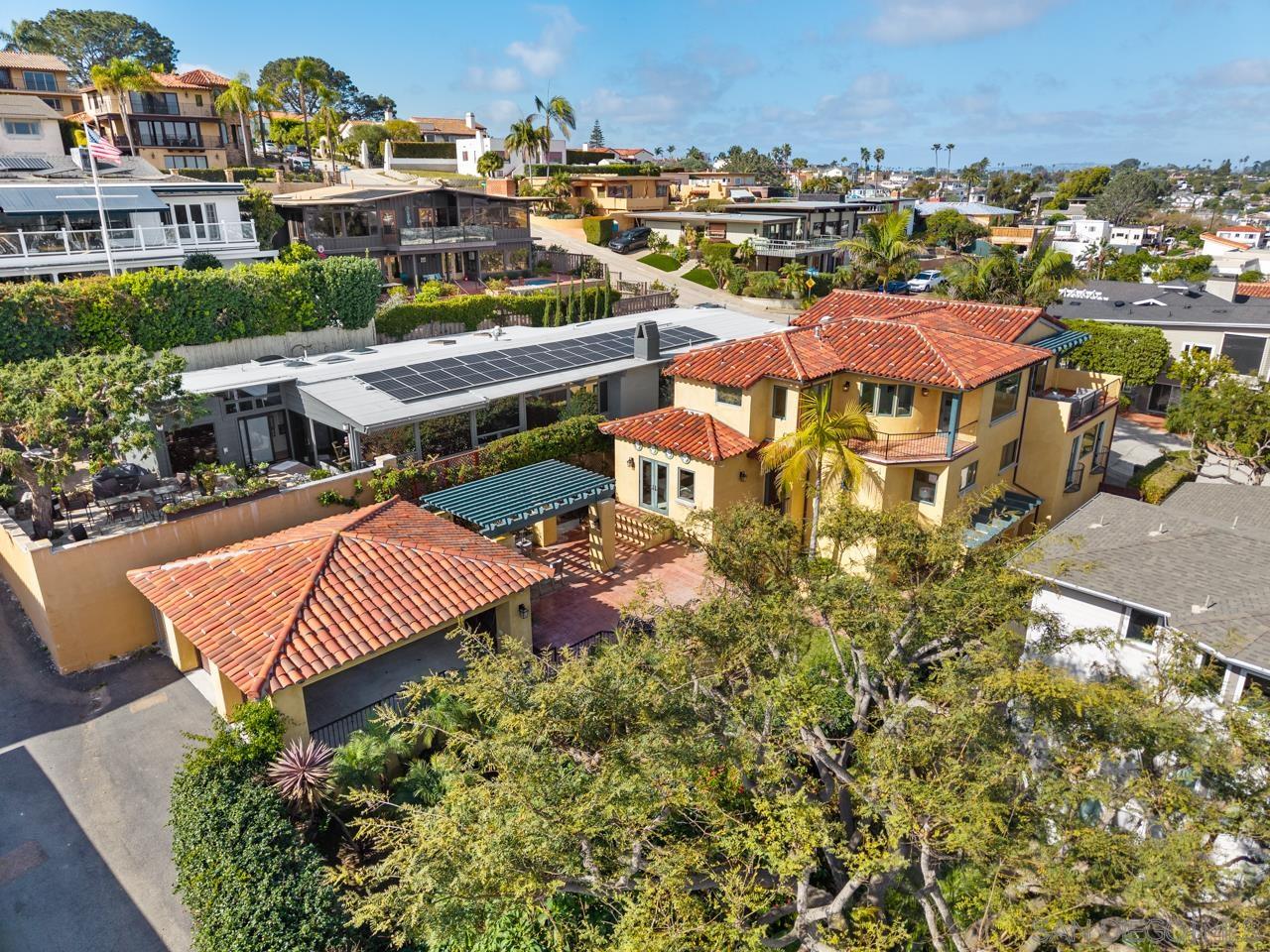 Detail Gallery Image 60 of 61 For 3235  Harbor View Dr, San Diego,  CA 92106 - 5 Beds | 4/2 Baths