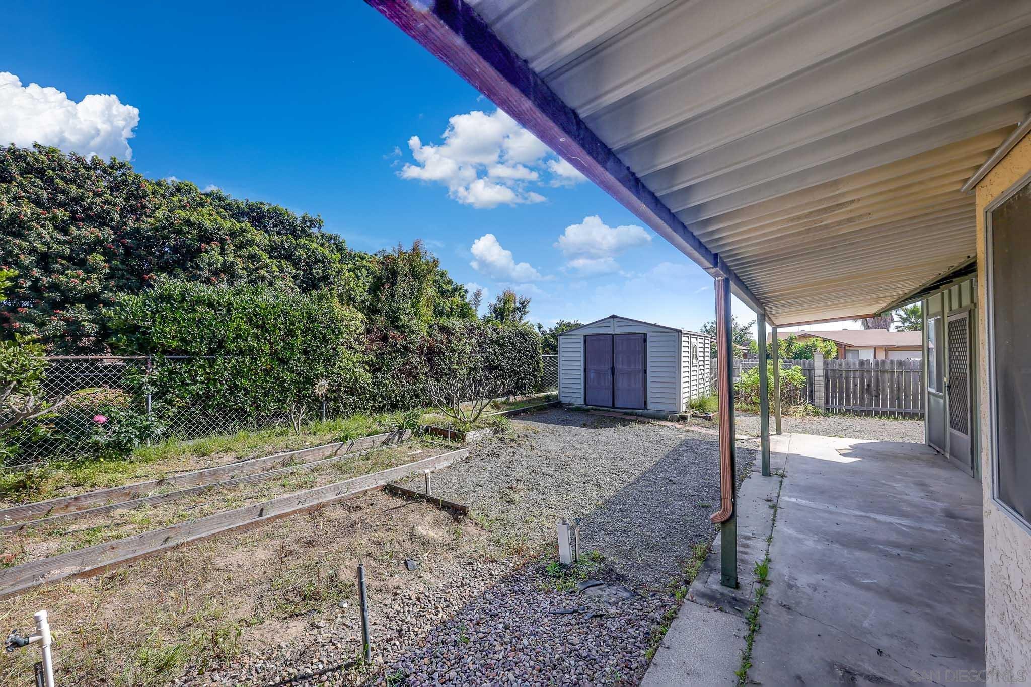 Detail Gallery Image 23 of 29 For 1572  Peacock Blvd, Oceanside,  CA 92056 - 3 Beds | 1/1 Baths