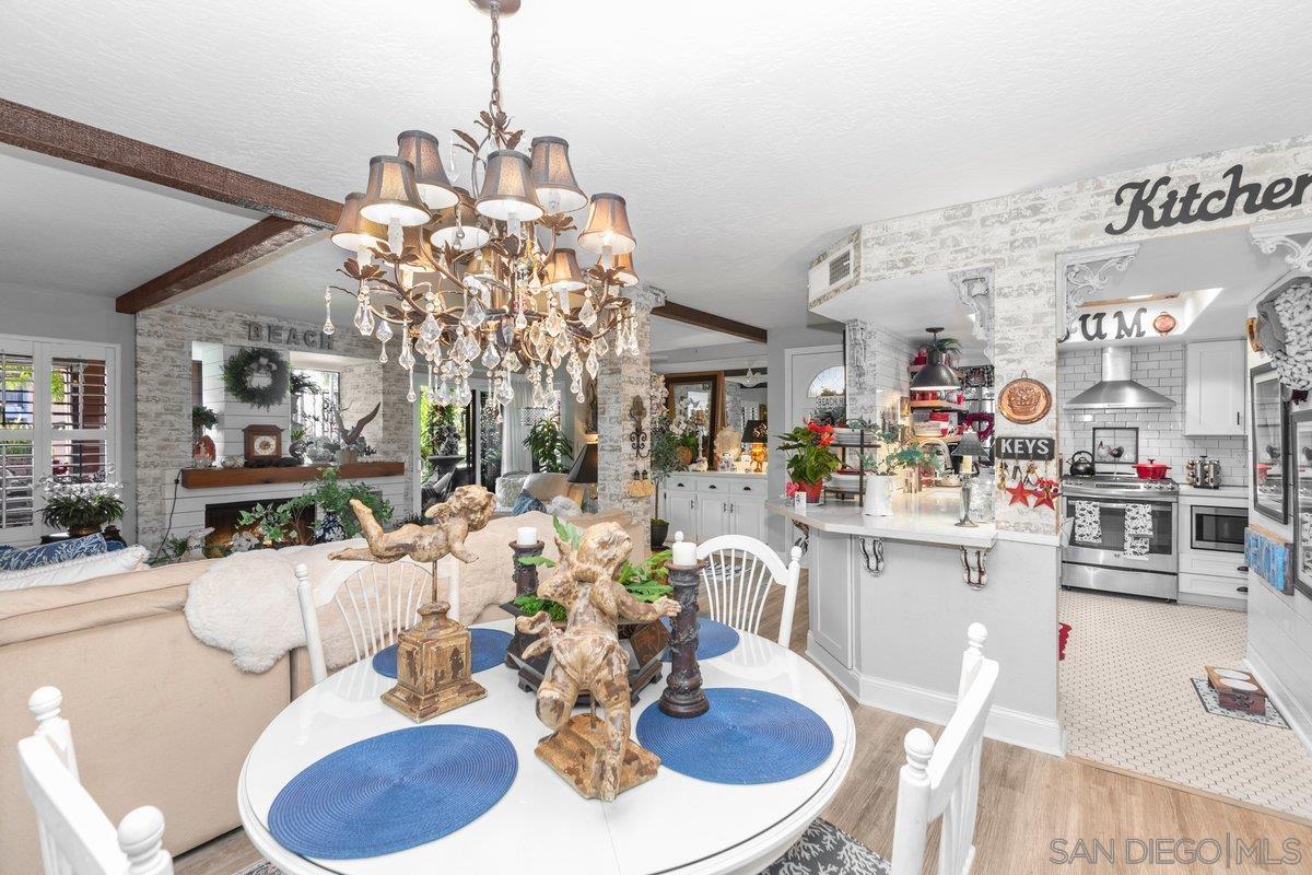 Detail Gallery Image 20 of 68 For 4011  Layang Layang Cir  #F,  Carlsbad,  CA 92008 - 2 Beds | 2/1 Baths