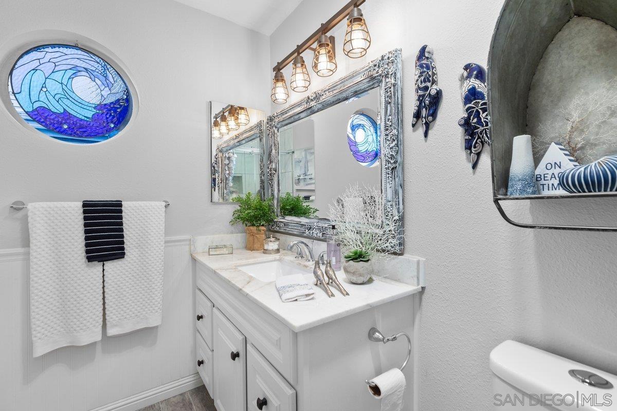 Detail Gallery Image 39 of 68 For 4011  Layang Layang Cir  #F,  Carlsbad,  CA 92008 - 2 Beds | 2/1 Baths