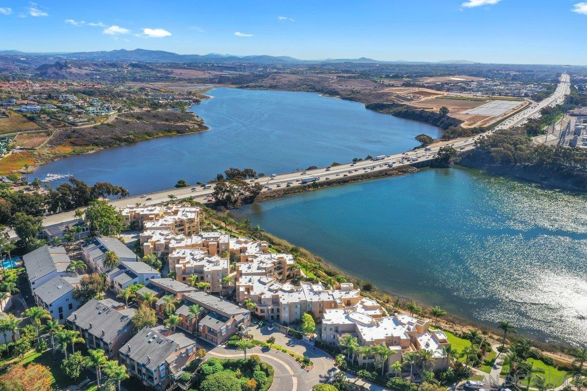 Detail Gallery Image 61 of 68 For 4011  Layang Layang Cir  #F,  Carlsbad,  CA 92008 - 2 Beds | 2/1 Baths