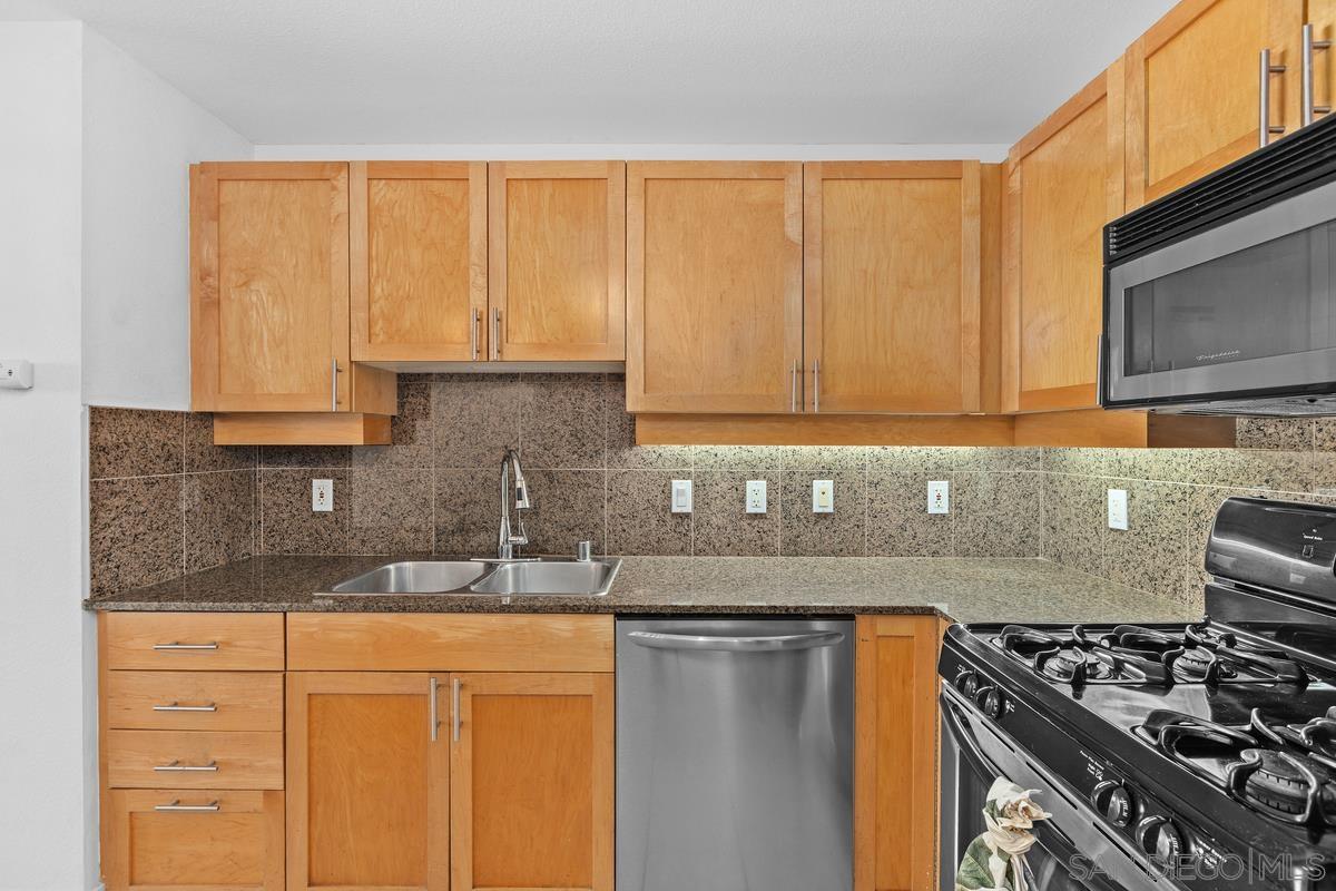 Detail Gallery Image 7 of 31 For 1240  India St  1004, San Diego,  CA 92101 - 1 Beds | 1 Baths