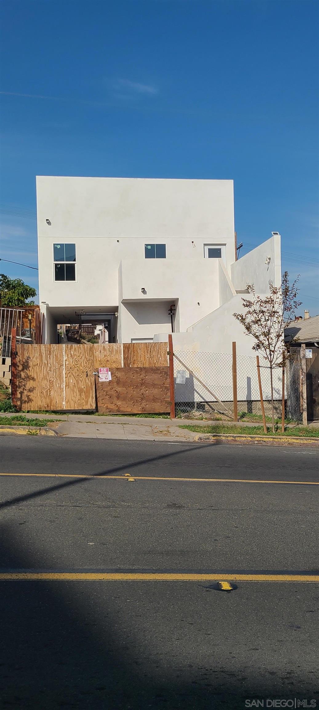 Detail Gallery Image 8 of 8 For 3236  National Ave, San Diego,  CA 92113 - – Beds | – Baths