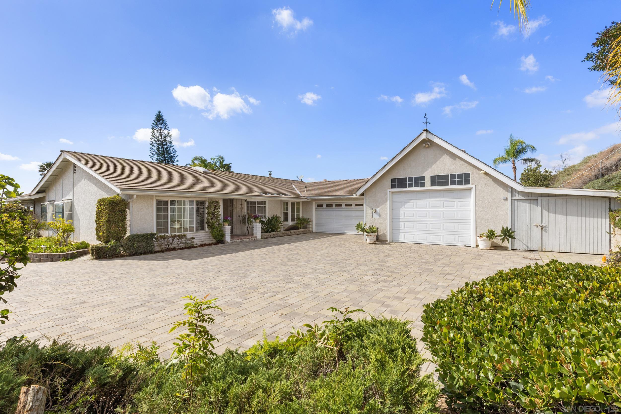 Front Image Thumbnail for SD260003865