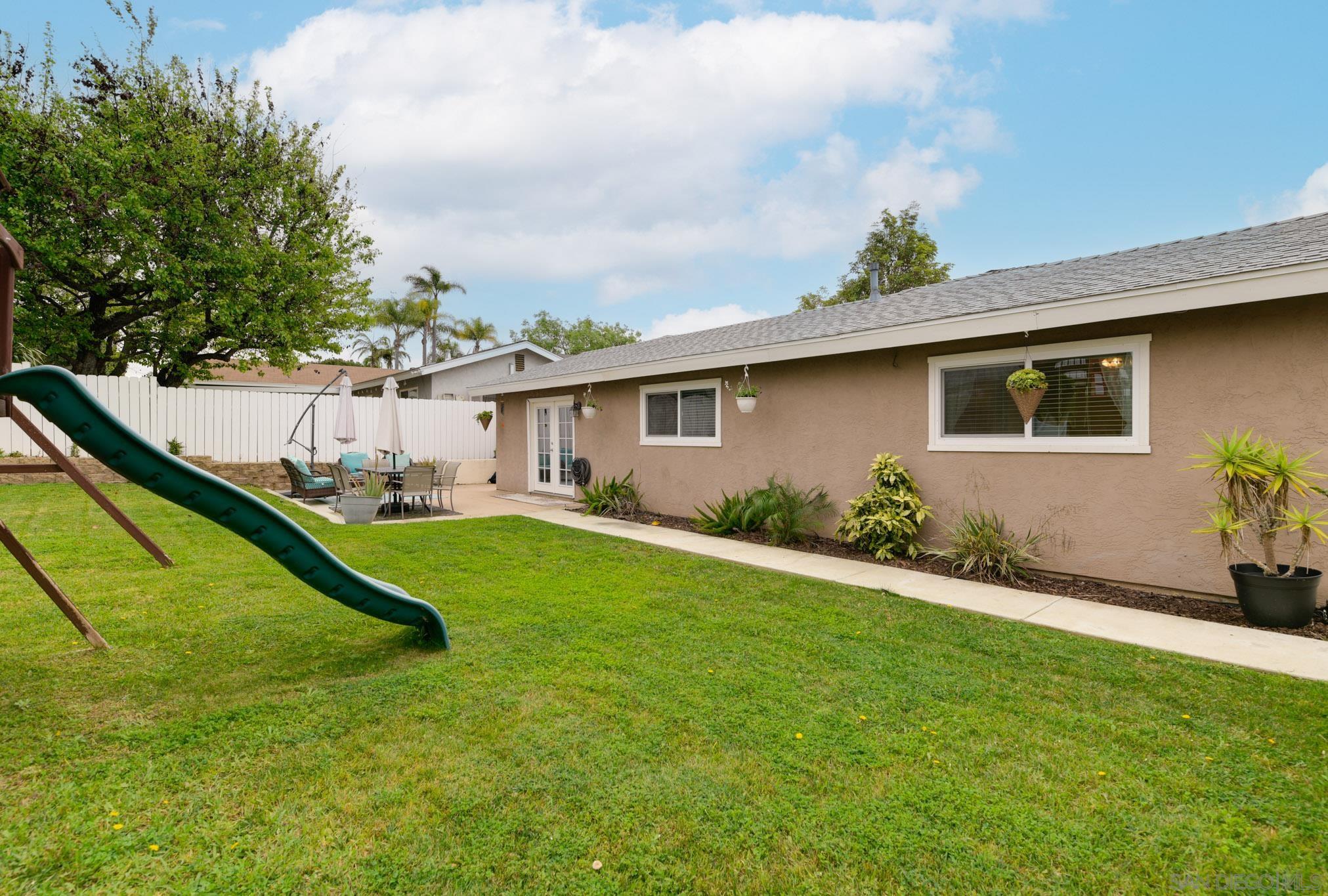 Detail Gallery Image 20 of 23 For 154  Harrison St, Oceanside,  CA 92057 - 3 Beds | 2 Baths