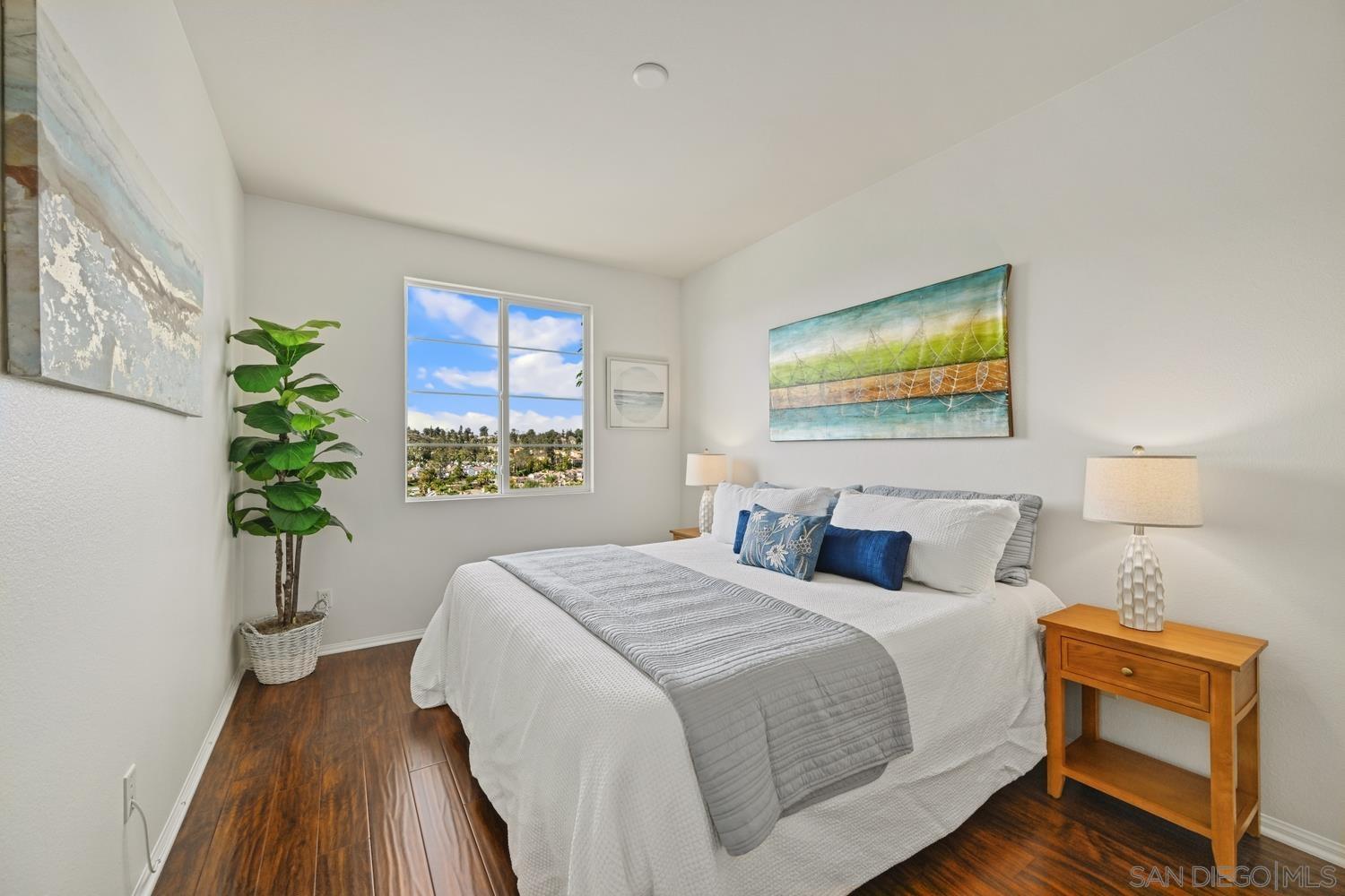 Detail Gallery Image 11 of 23 For 2533  Antlers Way, San Marcos,  CA 92078 - 2 Beds | 2/1 Baths