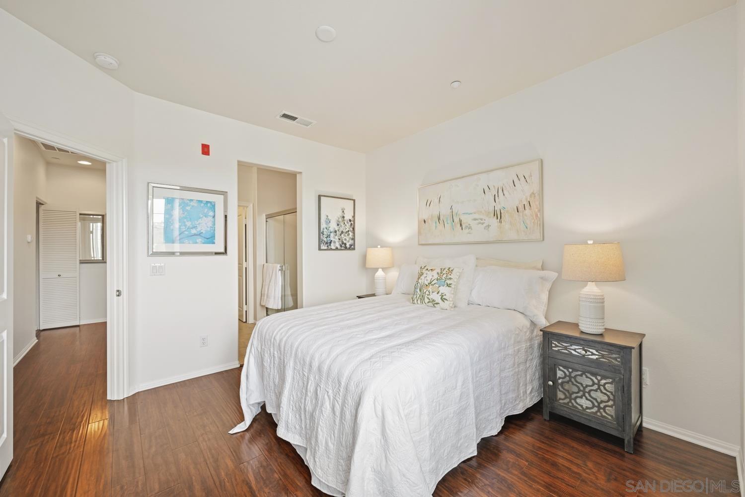 Detail Gallery Image 14 of 23 For 2533  Antlers Way, San Marcos,  CA 92078 - 2 Beds | 2/1 Baths