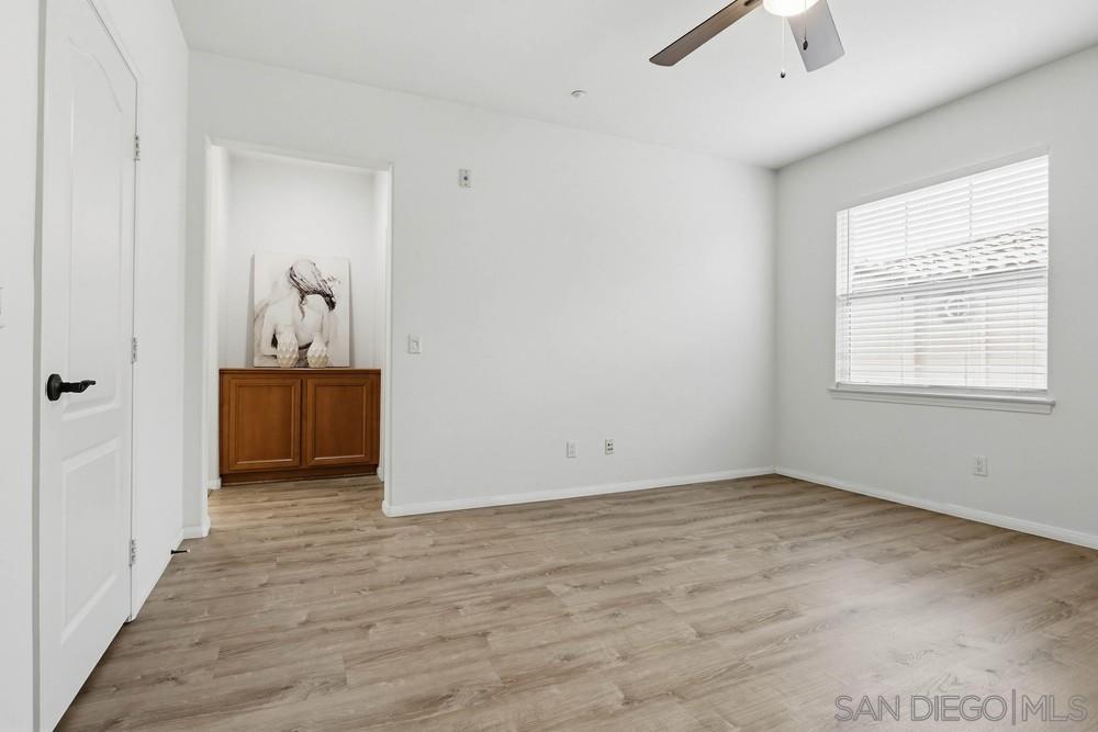 Detail Gallery Image 24 of 39 For 17059  Calle Trevino  #5,  San Diego,  CA 92127 - 2 Beds | 2/1 Baths