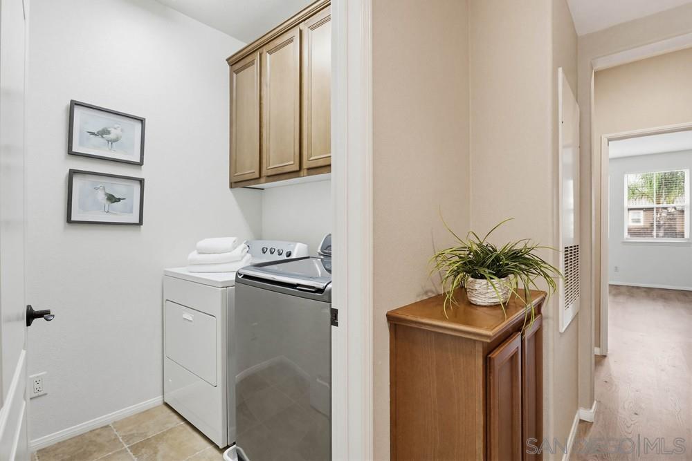 Detail Gallery Image 30 of 39 For 17059  Calle Trevino  #5,  San Diego,  CA 92127 - 2 Beds | 2/1 Baths