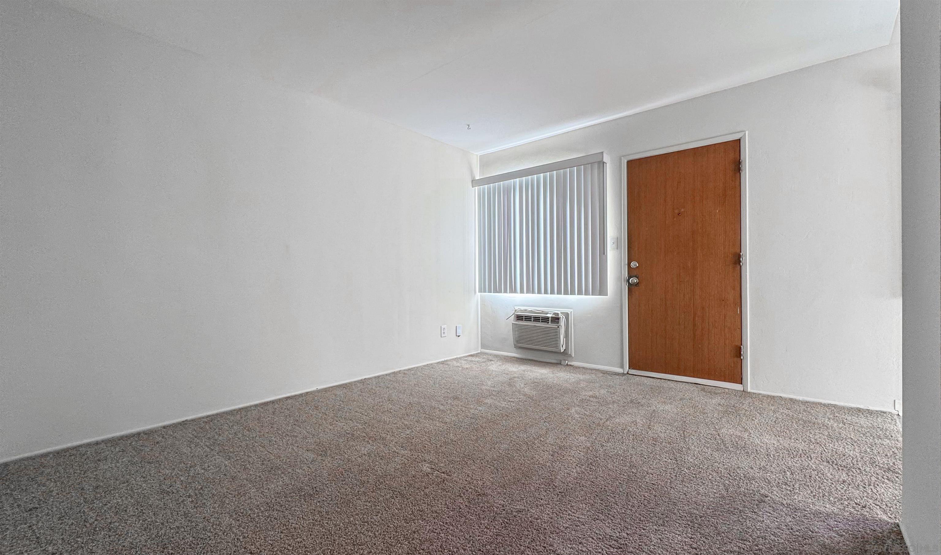 Detail Gallery Image 14 of 31 For 4869-71  Pine Street, La Mesa,  CA 91942 - – Beds | – Baths