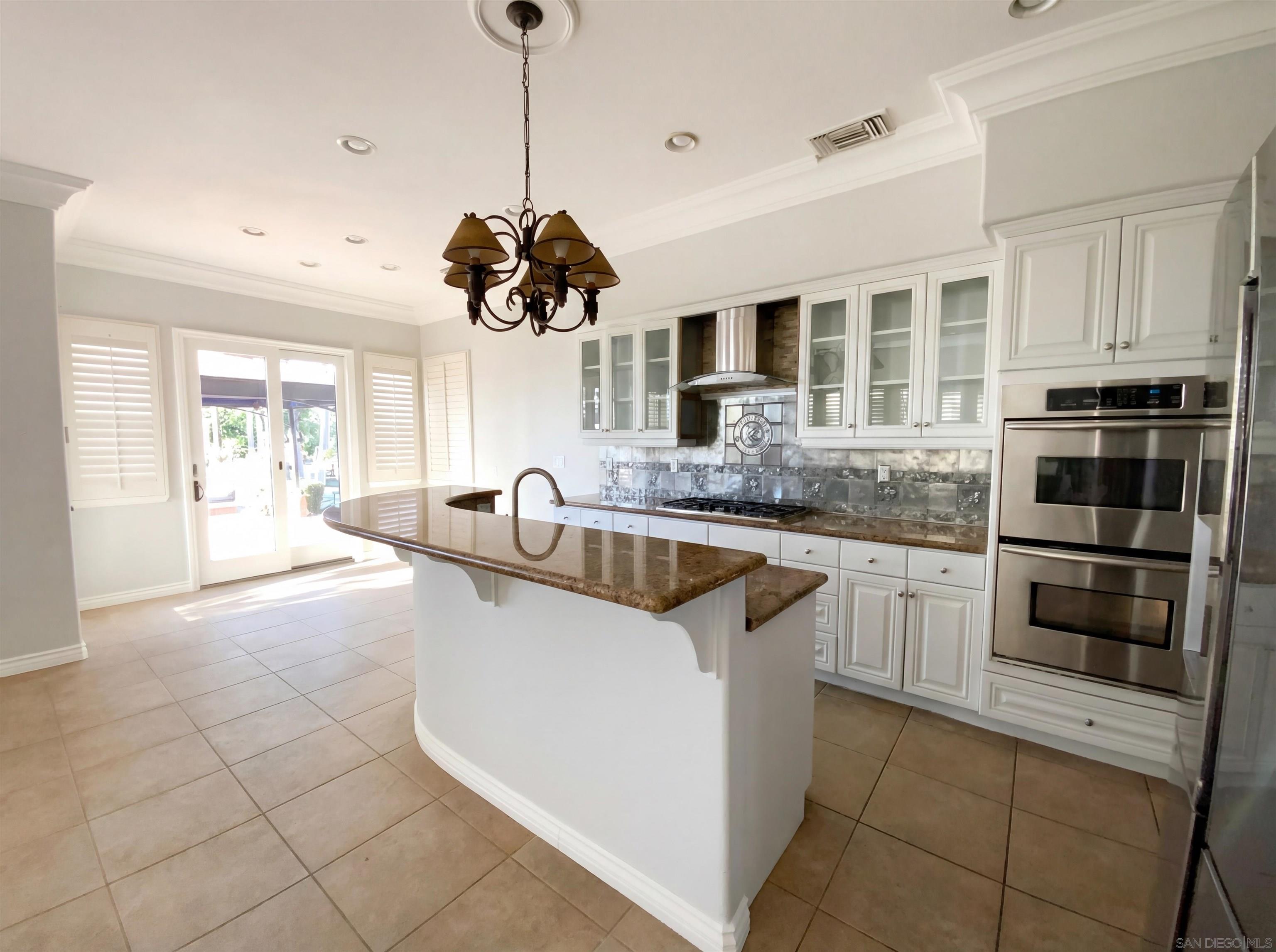 Detail Gallery Image 13 of 31 For 6259  Paseo Callado, Carlsbad,  CA 92009 - 5 Beds | 5/1 Baths