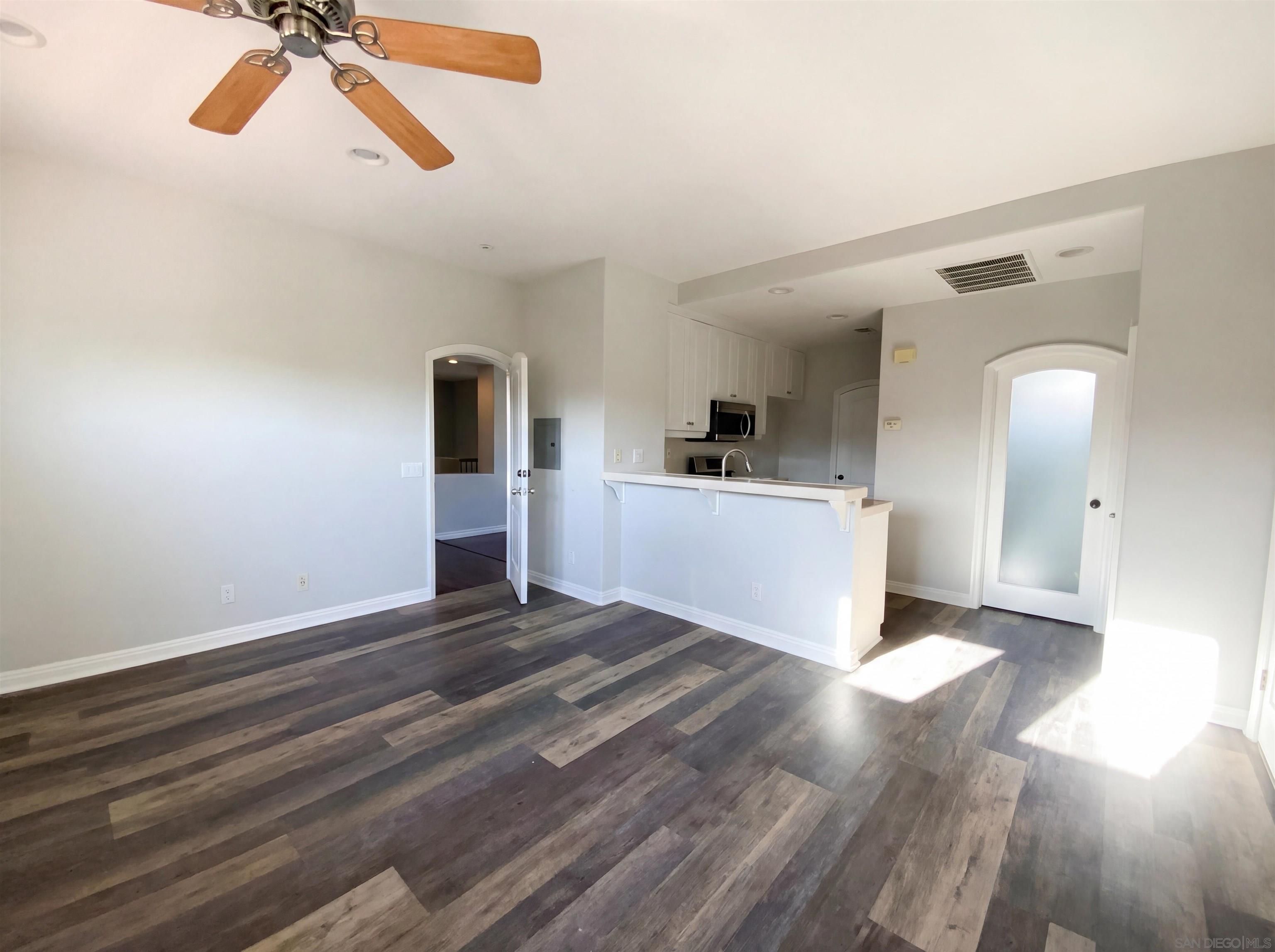 Detail Gallery Image 18 of 31 For 6259  Paseo Callado, Carlsbad,  CA 92009 - 5 Beds | 5/1 Baths