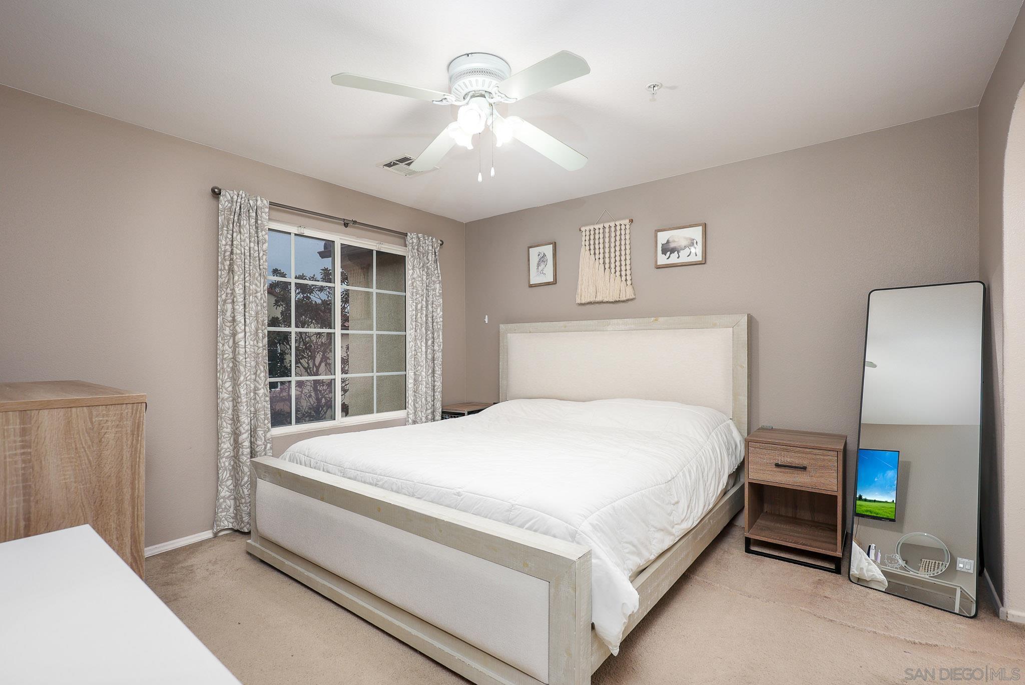 Detail Gallery Image 12 of 25 For 2003  Caminito De La Cruz, Chula Vista,  CA 91913 - 3 Beds | 2/1 Baths