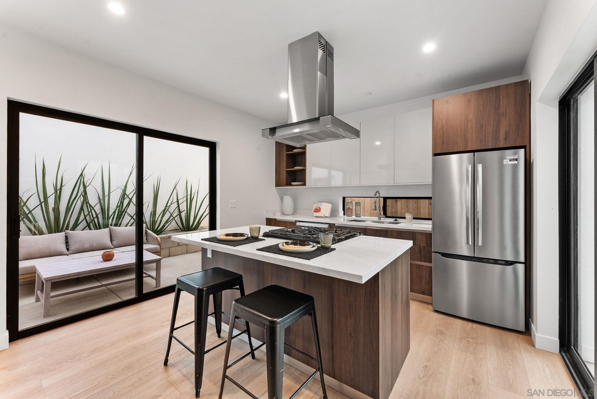 Detail Gallery Image 3 of 64 For 3653  Wilson Ave, San Diego,  CA 92104 - 4 Beds | 4/1 Baths