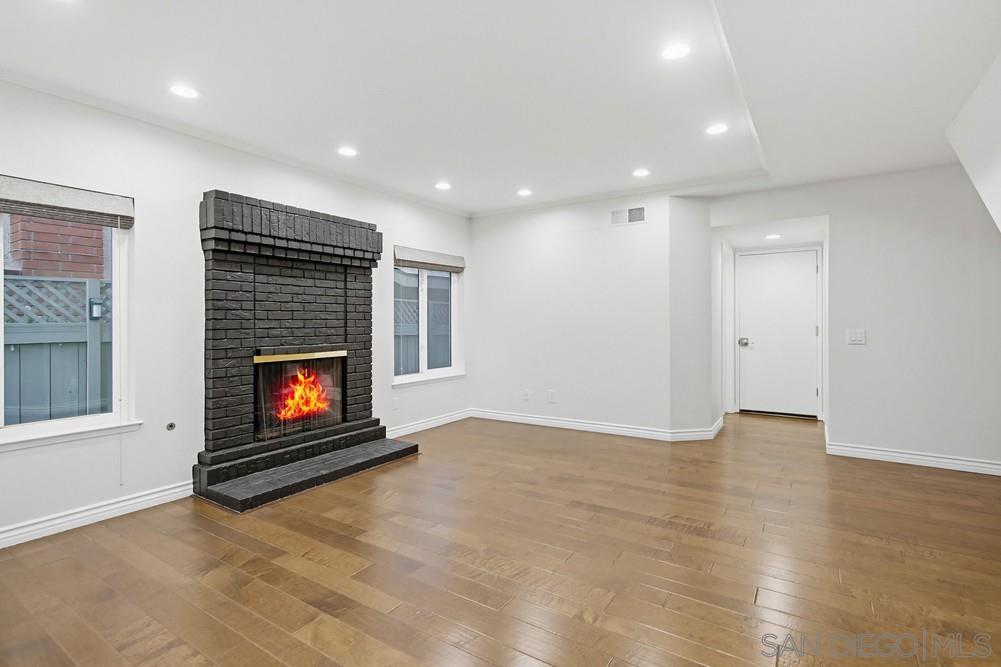 Detail Gallery Image 11 of 62 For 9864  Saskatchewan Ave, San Diego,  CA 92129 - 4 Beds | 2/1 Baths