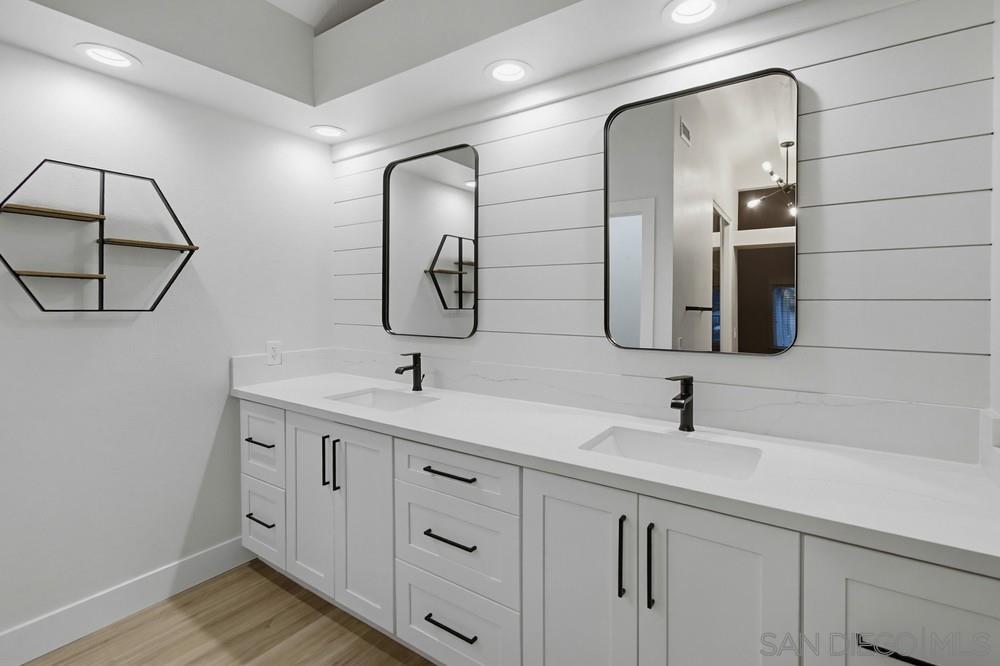 Detail Gallery Image 32 of 62 For 9864  Saskatchewan Ave, San Diego,  CA 92129 - 4 Beds | 2/1 Baths