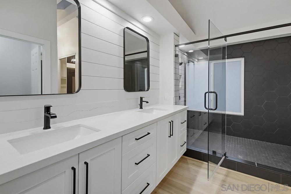 Detail Gallery Image 33 of 62 For 9864  Saskatchewan Ave, San Diego,  CA 92129 - 4 Beds | 2/1 Baths