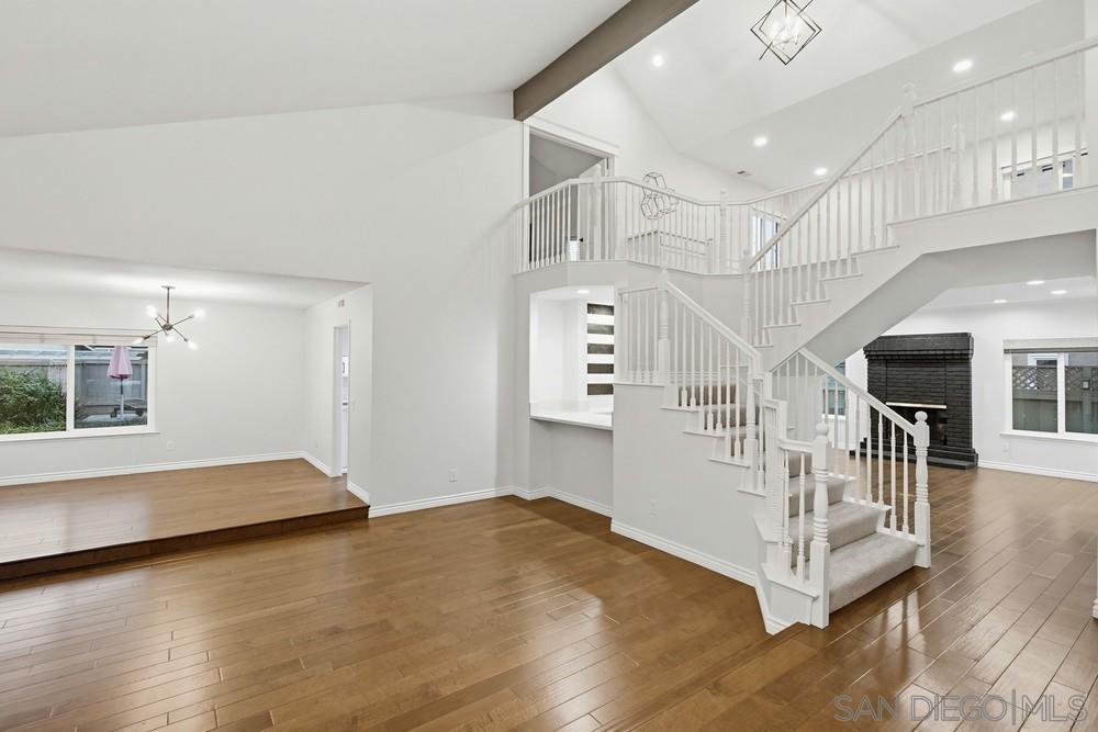 Detail Gallery Image 5 of 62 For 9864  Saskatchewan Ave, San Diego,  CA 92129 - 4 Beds | 2/1 Baths
