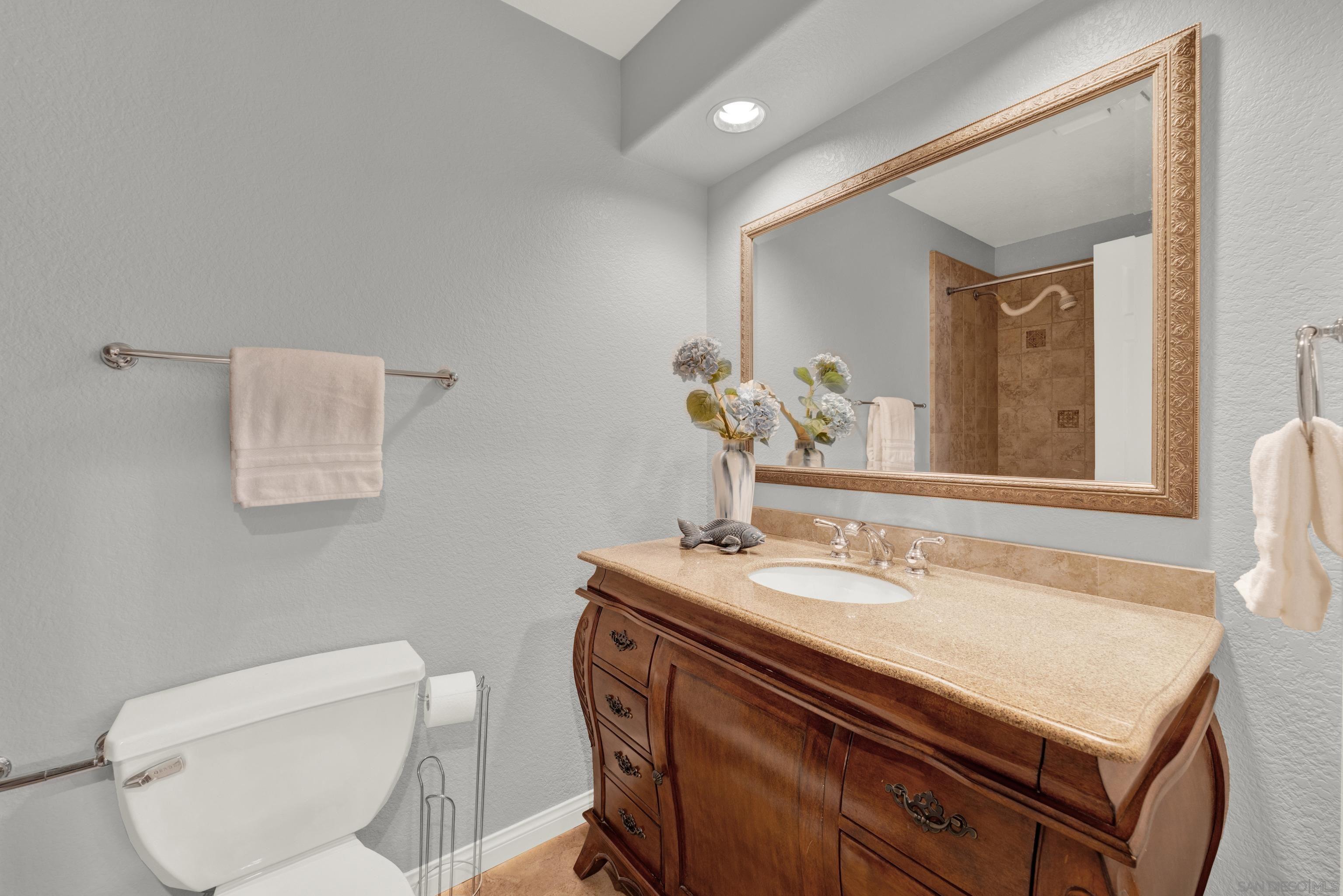 Detail Gallery Image 32 of 67 For 12885  Rockwell Ct, Poway,  CA 92064 - 6 Beds | 4/1 Baths