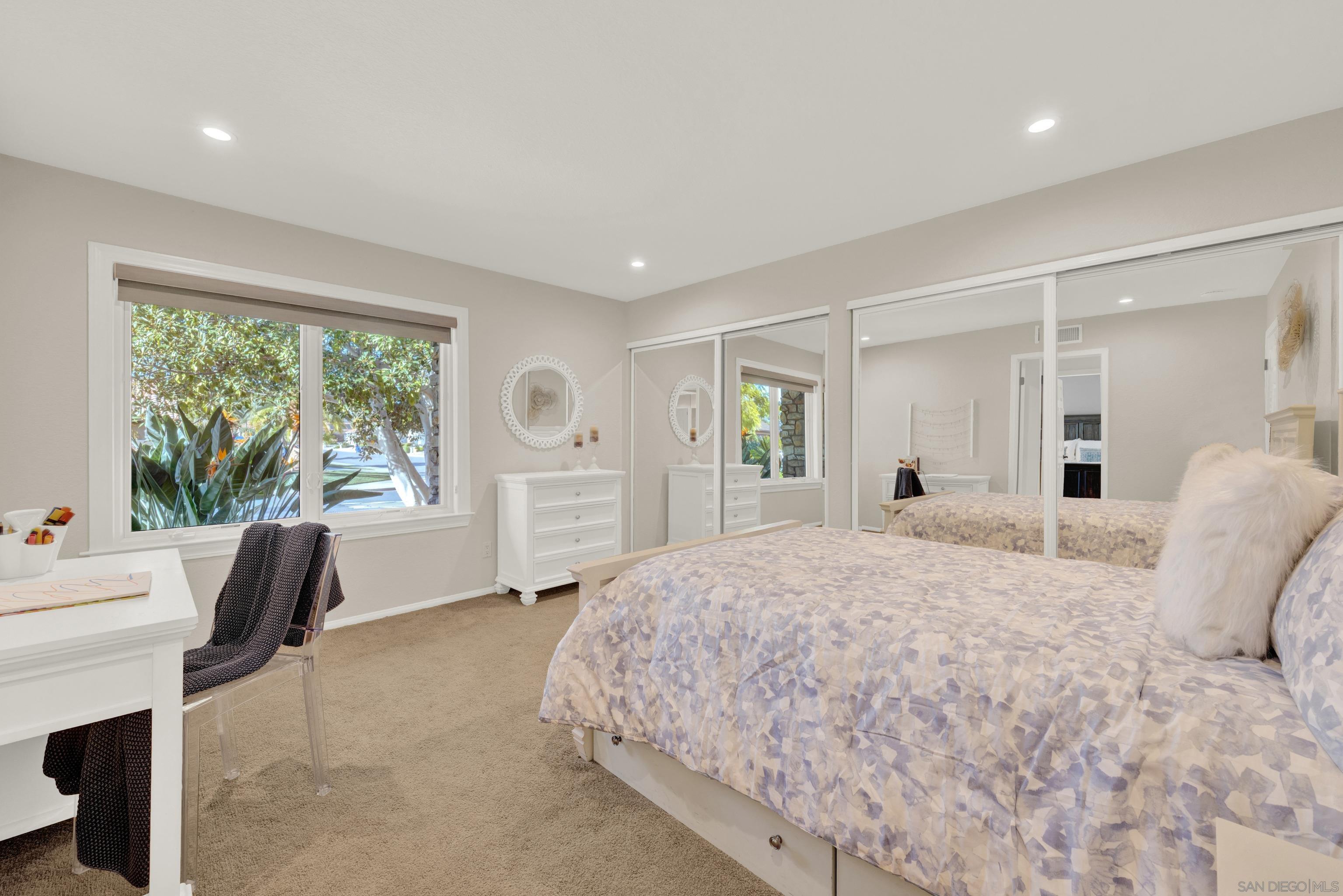 Detail Gallery Image 38 of 67 For 12885  Rockwell Ct, Poway,  CA 92064 - 6 Beds | 4/1 Baths