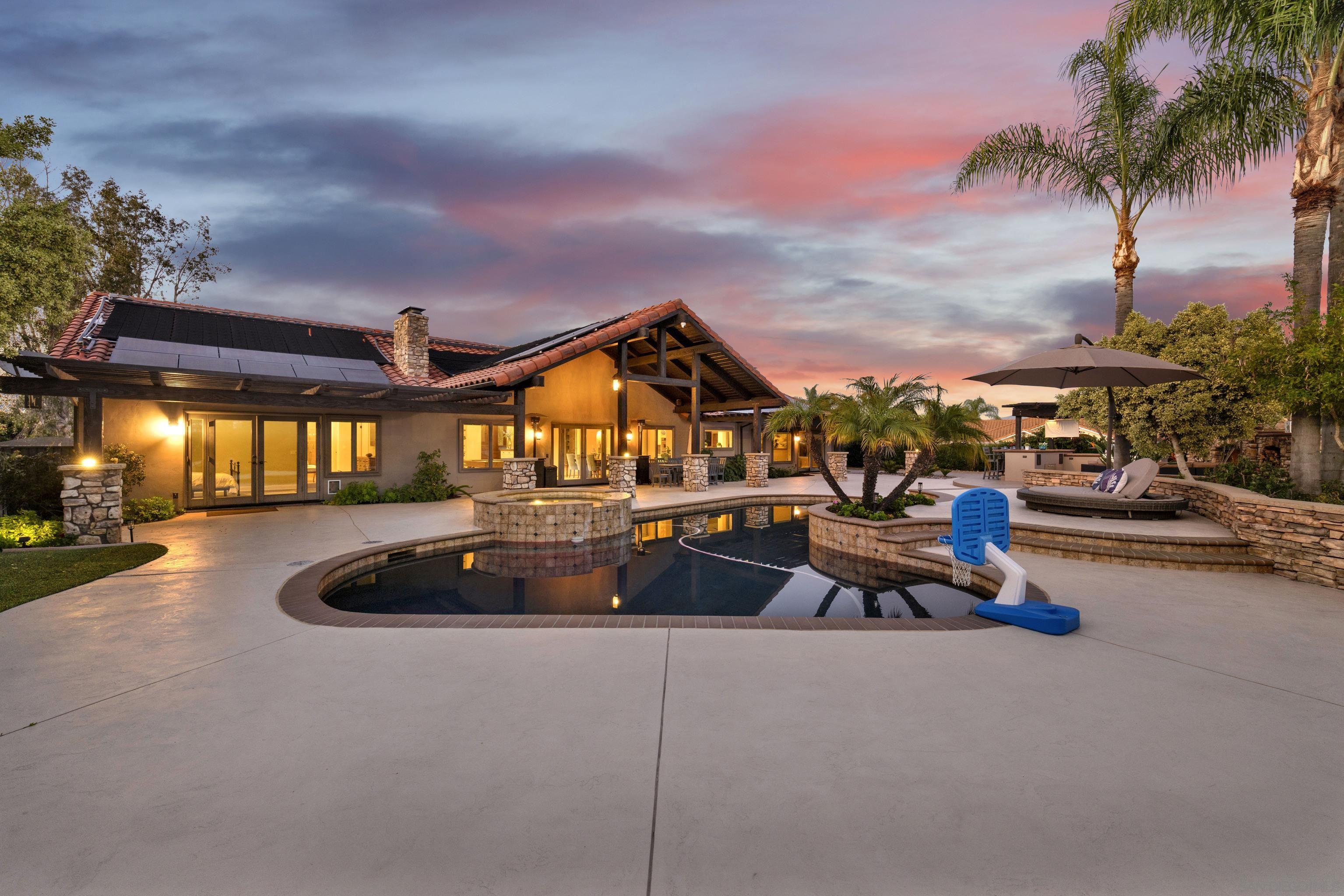 Detail Gallery Image 51 of 67 For 12885  Rockwell Ct, Poway,  CA 92064 - 6 Beds | 4/1 Baths