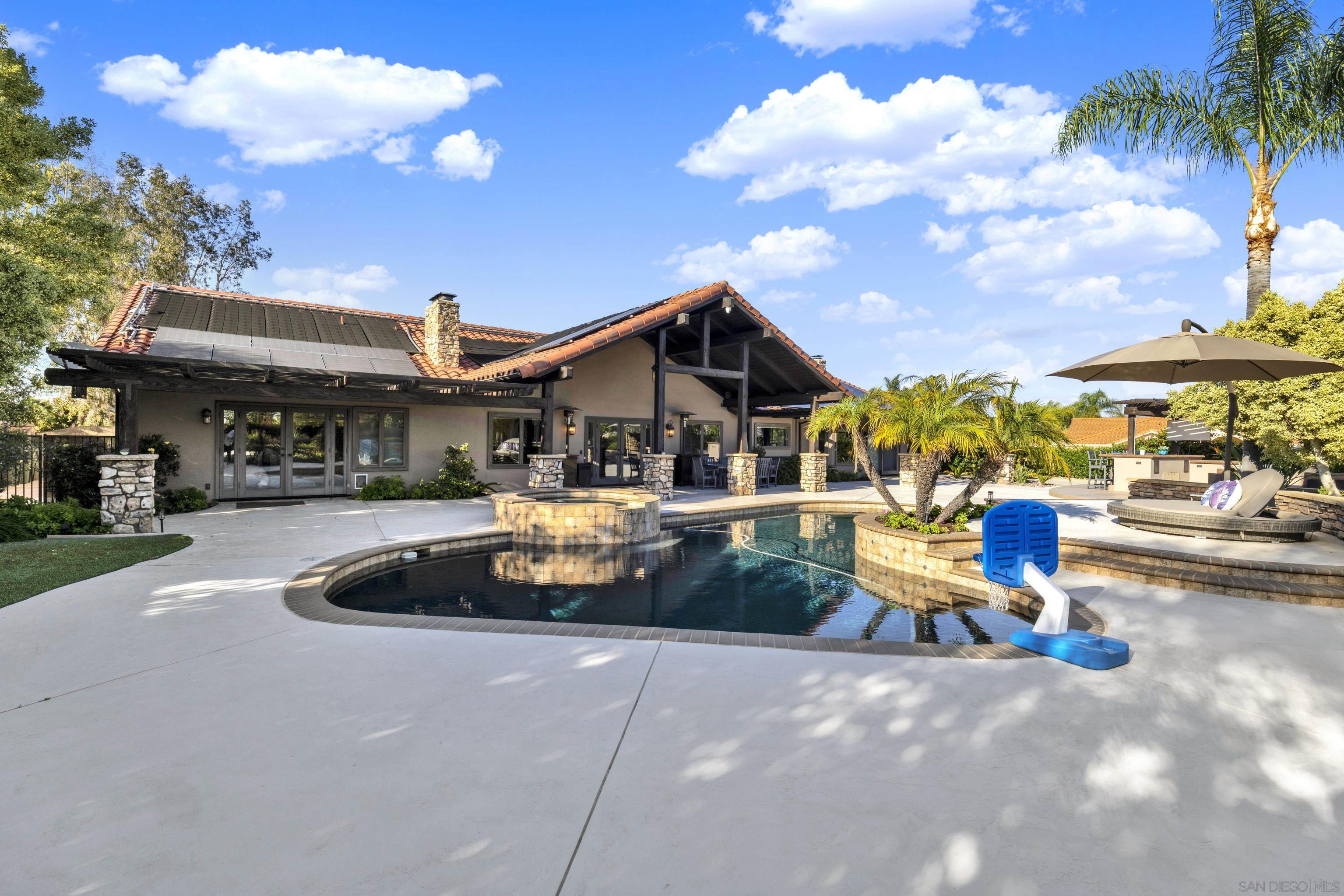 Detail Gallery Image 52 of 67 For 12885  Rockwell Ct, Poway,  CA 92064 - 6 Beds | 4/1 Baths