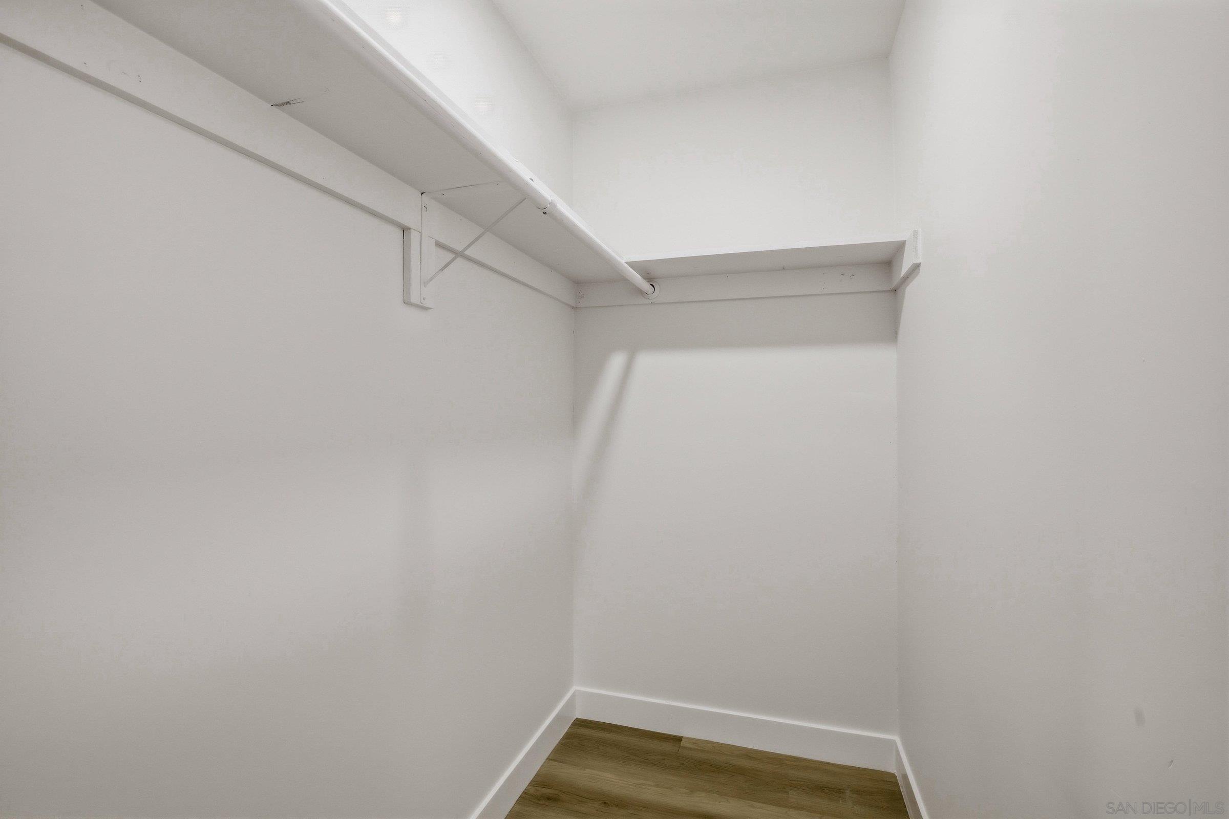 Detail Gallery Image 19 of 33 For 1670  Enfield, Spring Valley,  CA 91977 - 3 Beds | 2 Baths