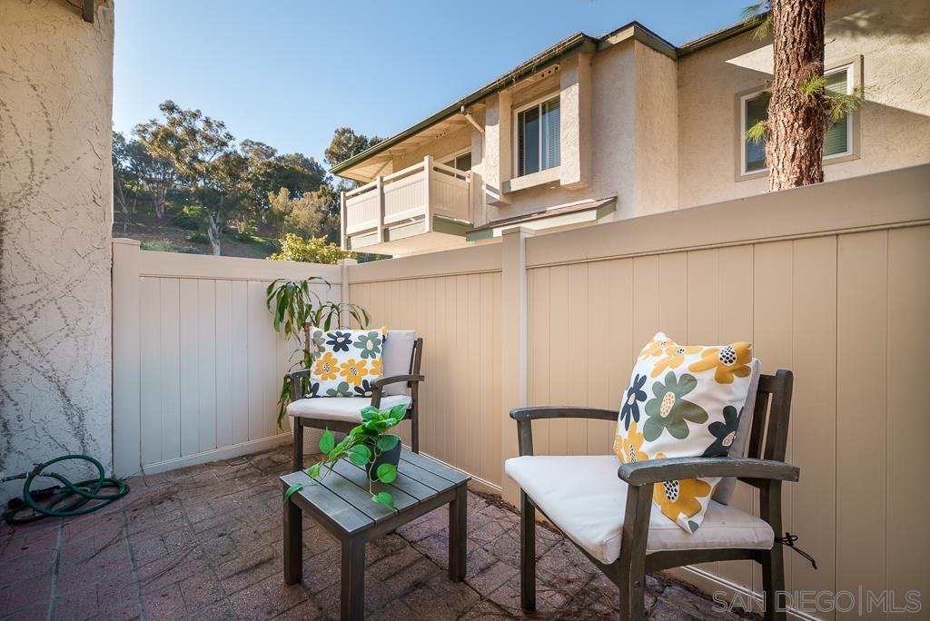 Detail Gallery Image 28 of 56 For 3121  Evening Way  #B,  La Jolla,  CA 92037 - 3 Beds | 2 Baths