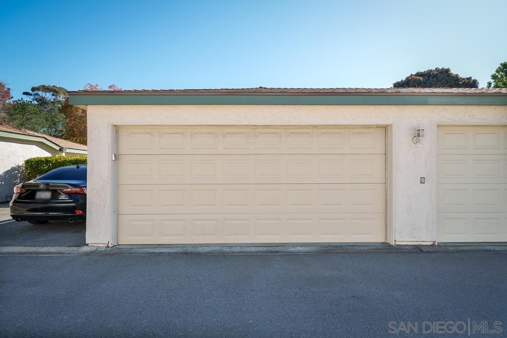 Detail Gallery Image 35 of 56 For 3121  Evening Way  #B,  La Jolla,  CA 92037 - 3 Beds | 2 Baths