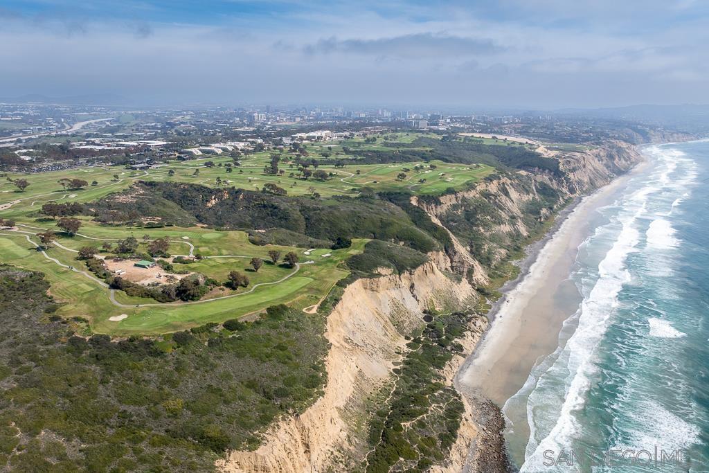 Detail Gallery Image 56 of 56 For 3121  Evening Way  #B,  La Jolla,  CA 92037 - 3 Beds | 2 Baths