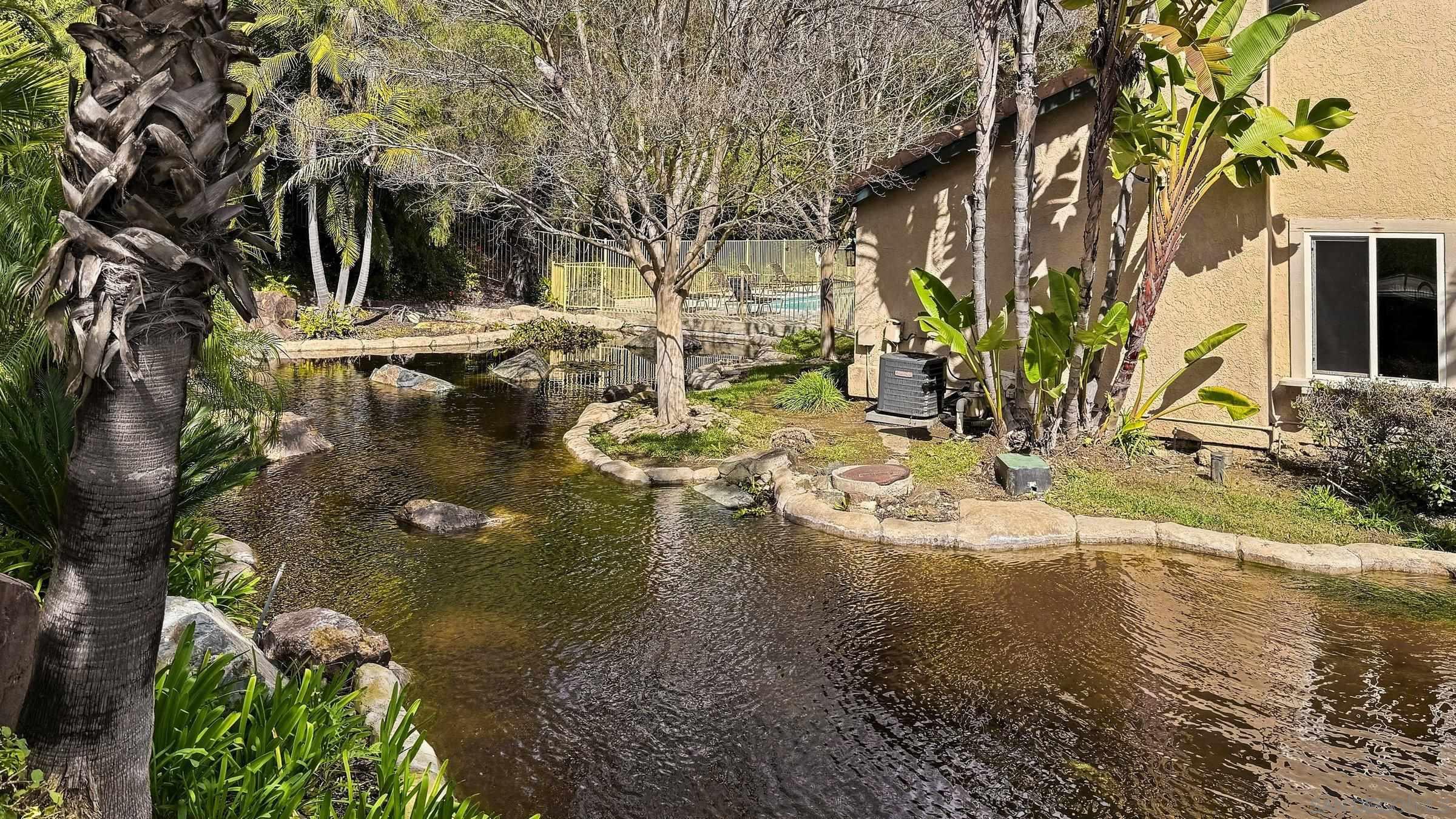 Detail Gallery Image 31 of 32 For 11219  Avenida De Los Lobos  #E,  San Diego,  CA 92127 - 1 Beds | 1 Baths