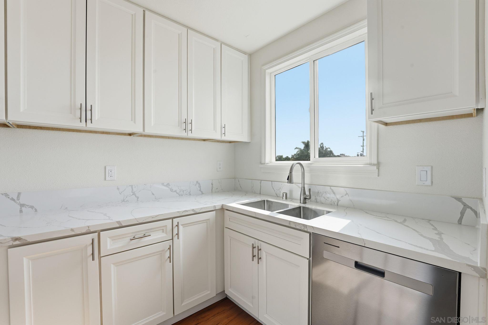 Detail Gallery Image 12 of 41 For 4530-4536  38th St, San Diego,  CA 92116 - – Beds | – Baths