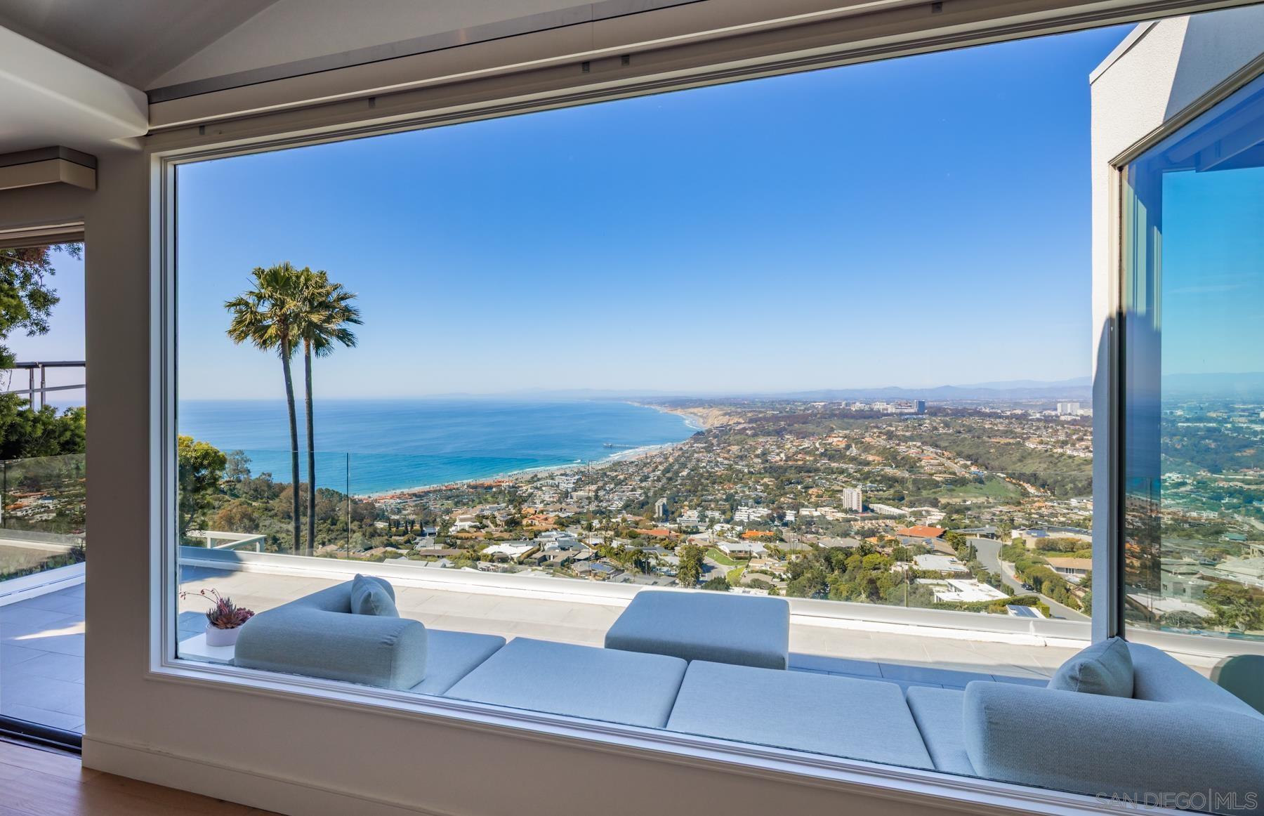 Detail Gallery Image 23 of 50 For 2032  via Casa Alta, La Jolla,  CA 92037 - 5 Beds | 5/1 Baths