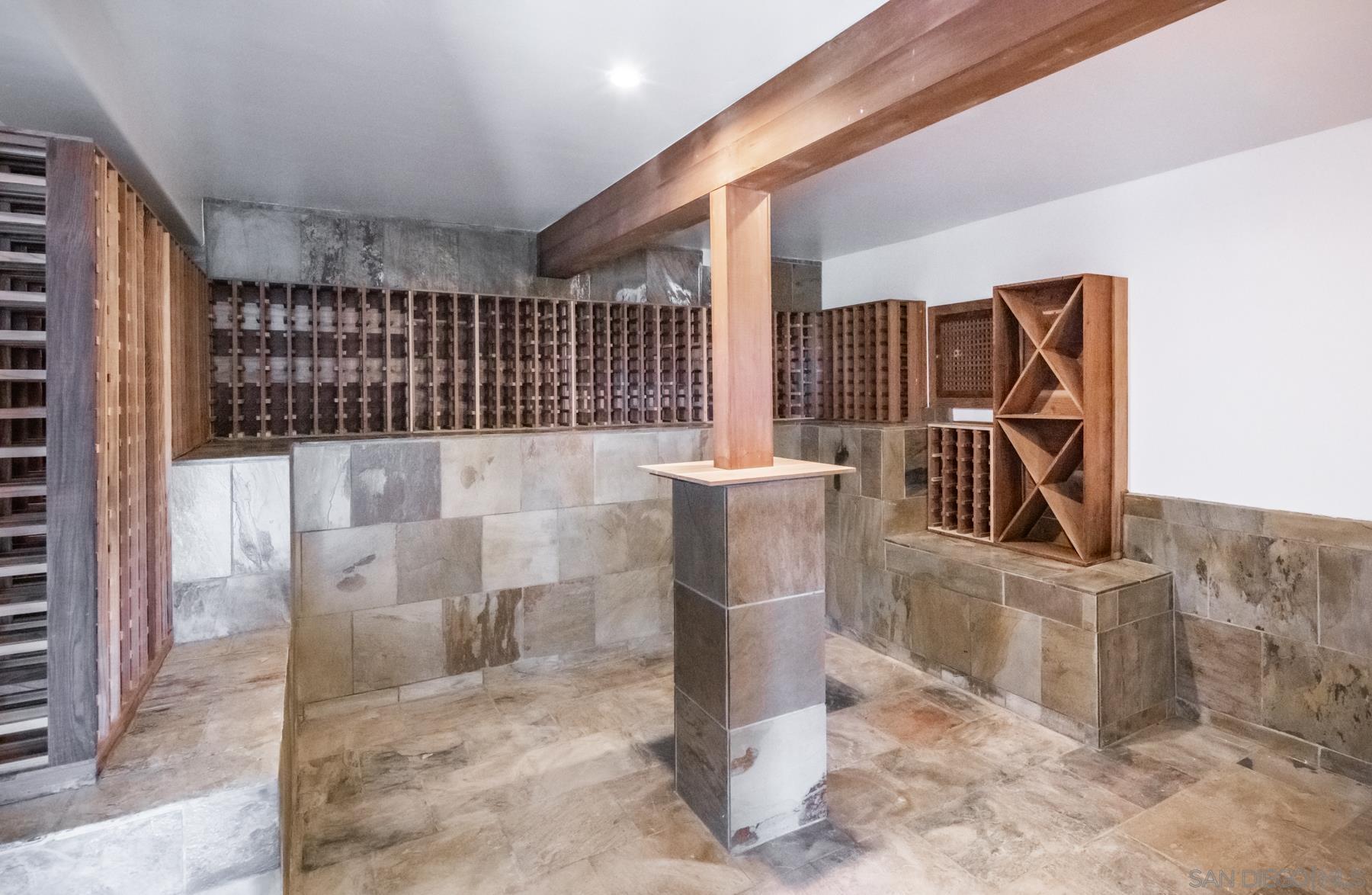 Detail Gallery Image 49 of 50 For 2032  via Casa Alta, La Jolla,  CA 92037 - 5 Beds | 5/1 Baths