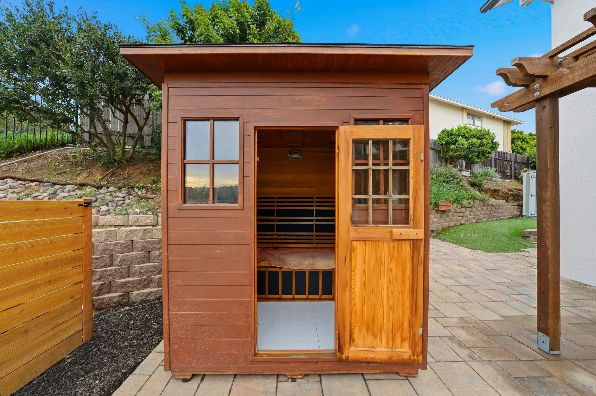 Detail Gallery Image 12 of 61 For 3294  Atari Ct, San Diego,  CA 92117 - 4 Beds | 2/1 Baths