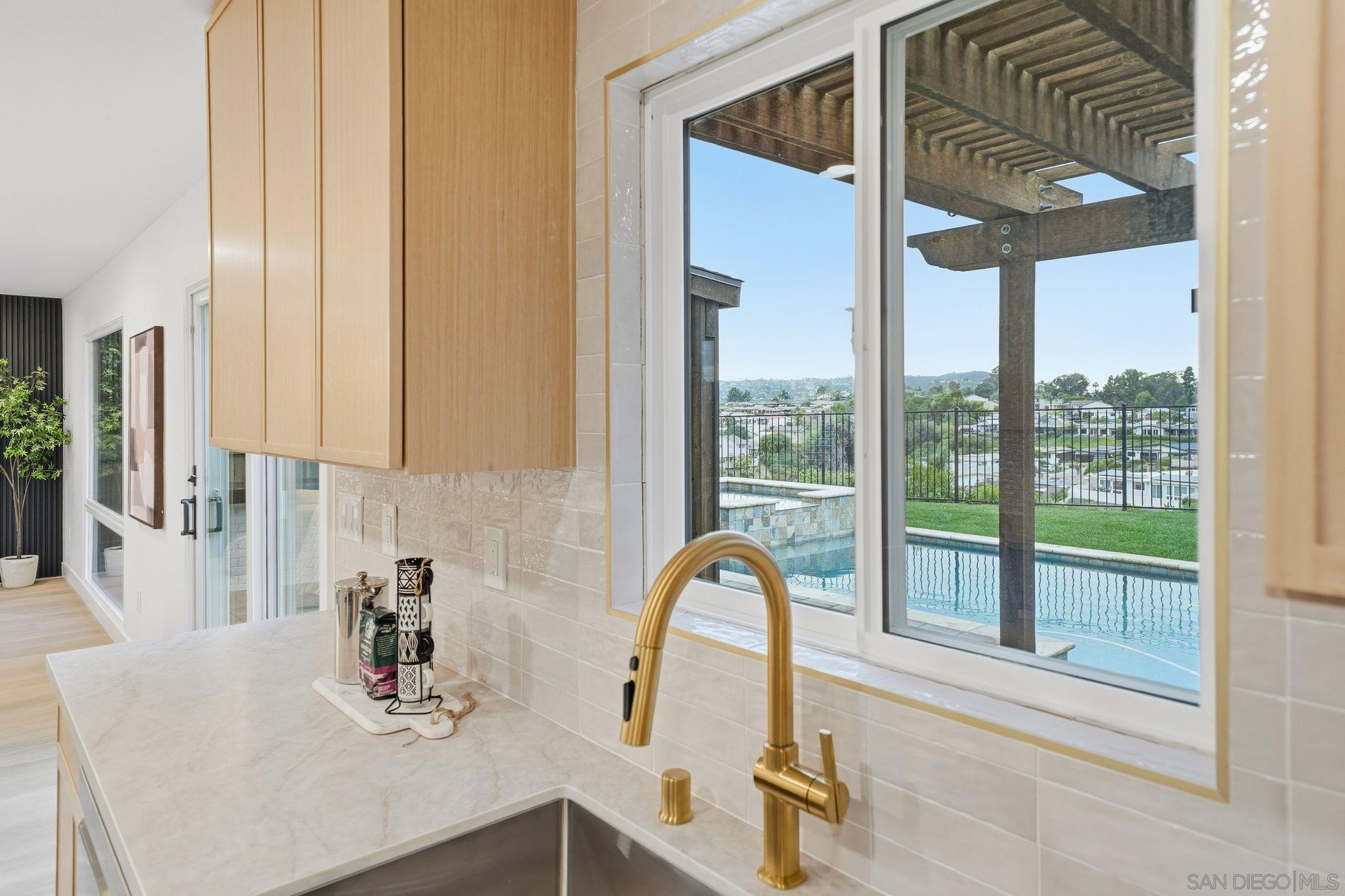 Detail Gallery Image 33 of 61 For 3294  Atari Ct, San Diego,  CA 92117 - 4 Beds | 2/1 Baths