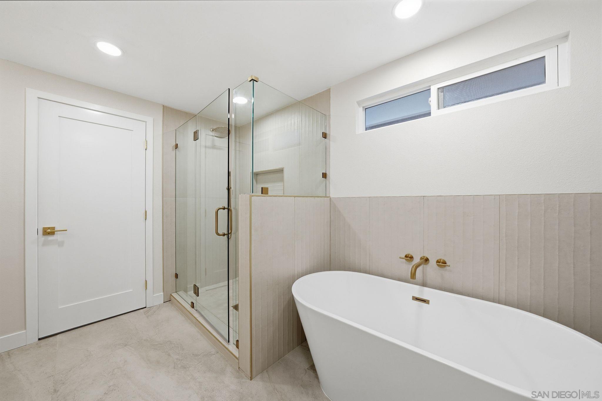 Detail Gallery Image 43 of 61 For 3294  Atari Ct, San Diego,  CA 92117 - 4 Beds | 2/1 Baths