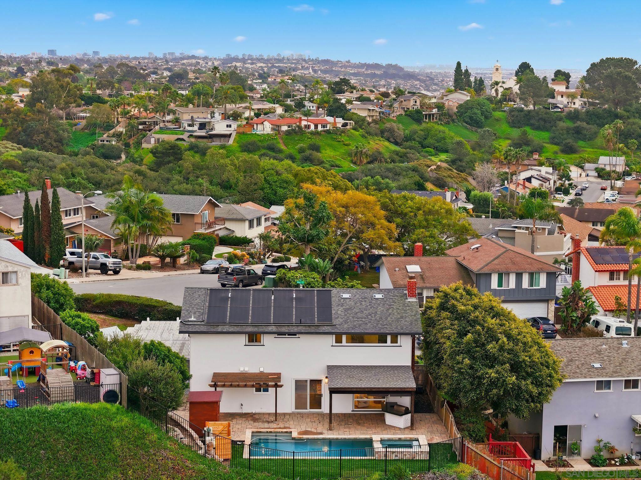 Detail Gallery Image 54 of 61 For 3294  Atari Ct, San Diego,  CA 92117 - 4 Beds | 2/1 Baths