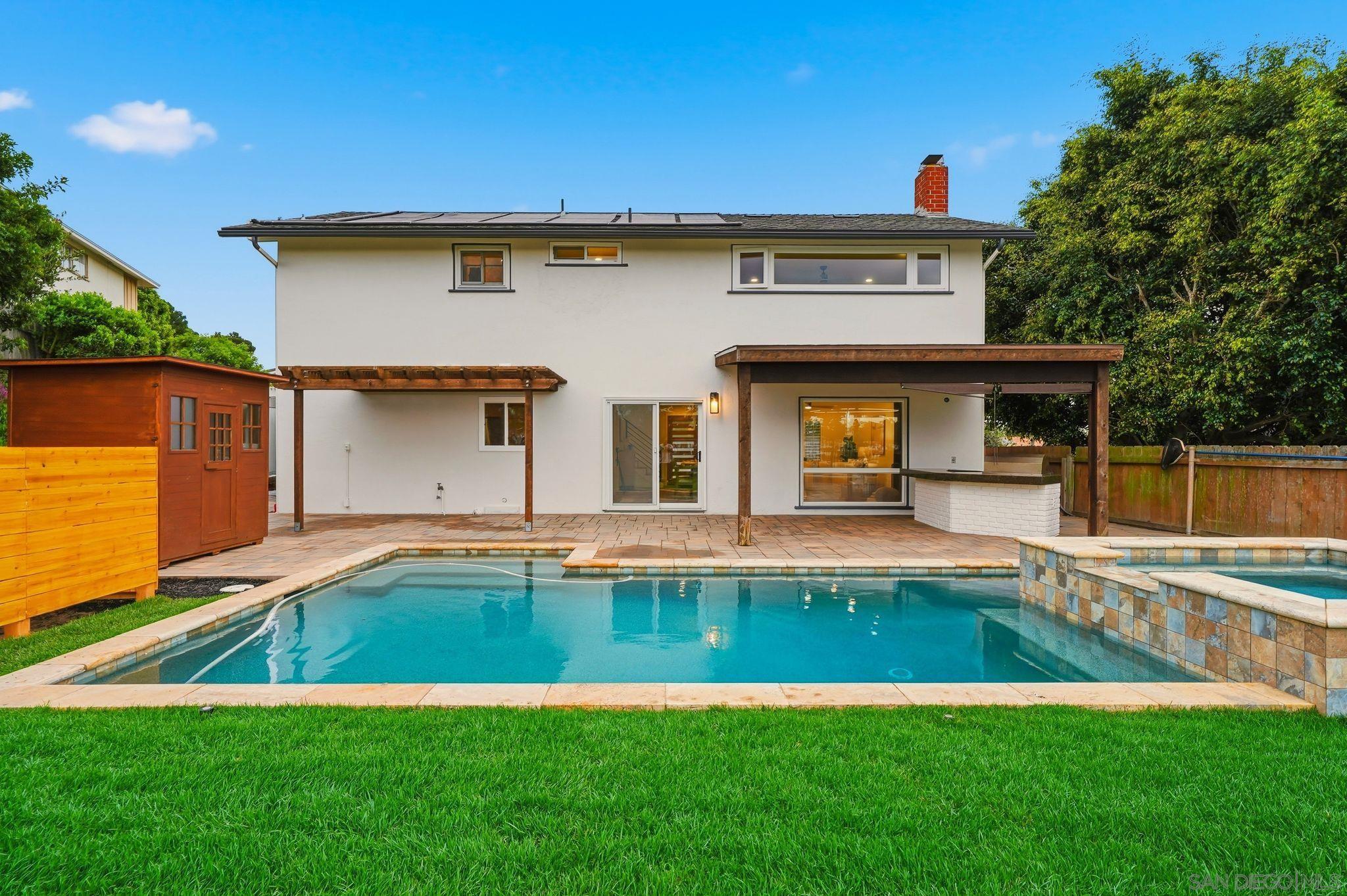 Detail Gallery Image 10 of 61 For 3294  Atari Ct, San Diego,  CA 92117 - 4 Beds | 2/1 Baths