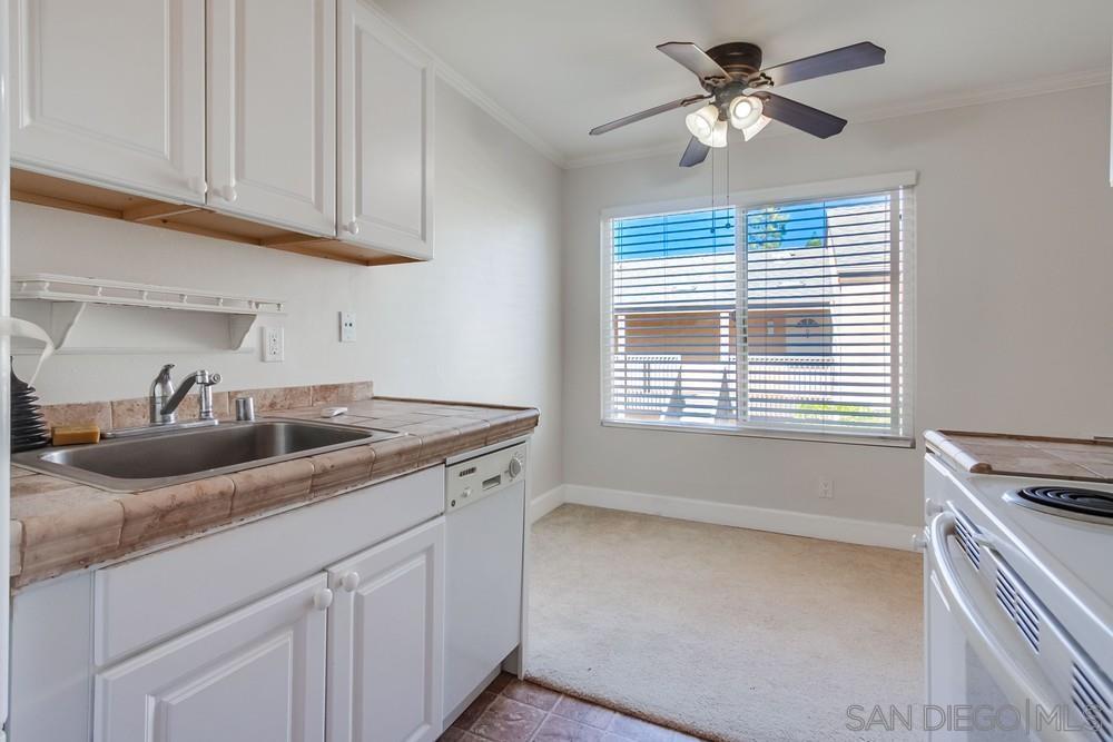 Detail Gallery Image 17 of 35 For 8628  via Mallorca  #D,  La Jolla,  CA 92037 - 1 Beds | 1 Baths