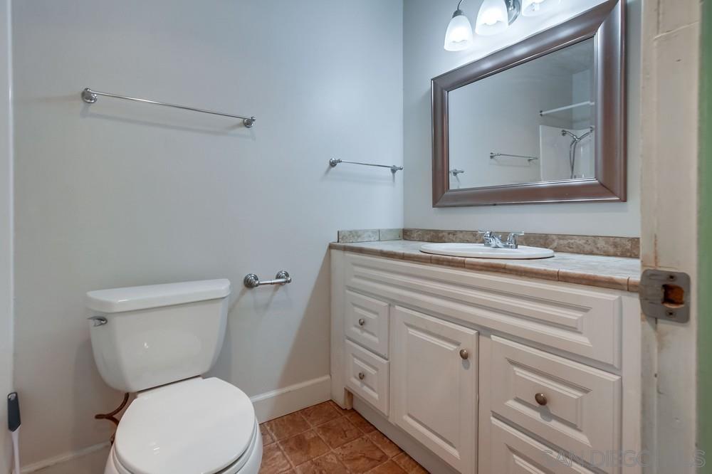 Detail Gallery Image 26 of 35 For 8628  via Mallorca  #D,  La Jolla,  CA 92037 - 1 Beds | 1 Baths