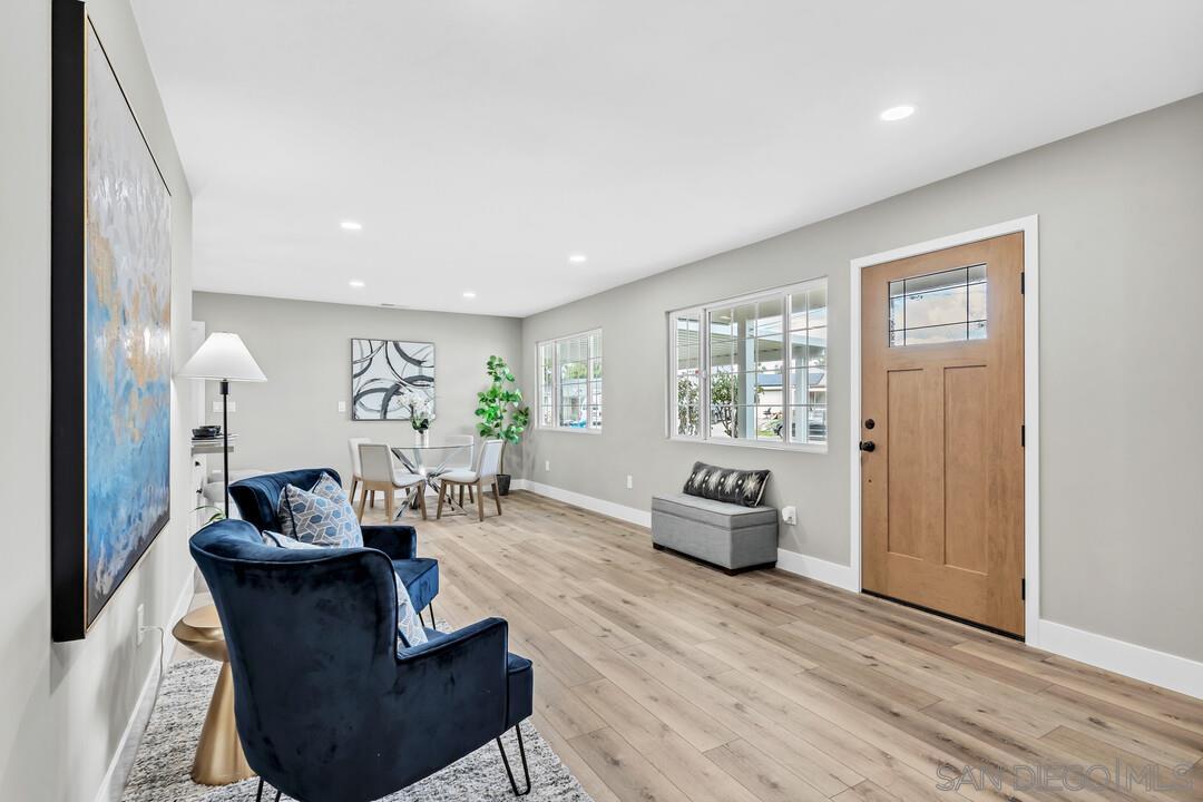 Detail Gallery Image 5 of 39 For 9209  Arnaz Way, Santee,  CA 92071 - 2 Beds | 2 Baths