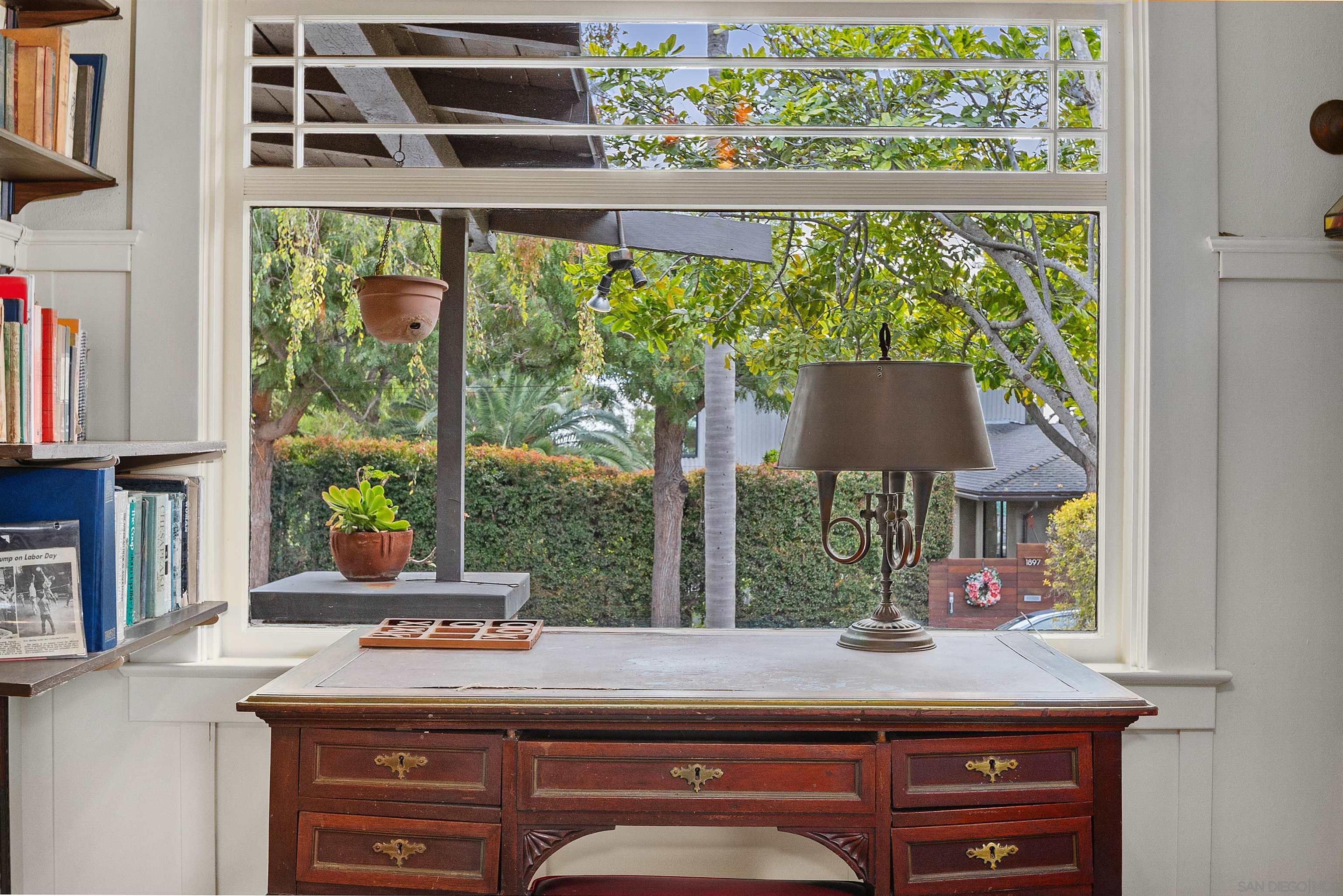 Detail Gallery Image 16 of 55 For 1884  Lyndon Rd, San Diego,  CA 92103 - 5 Beds | 2/1 Baths