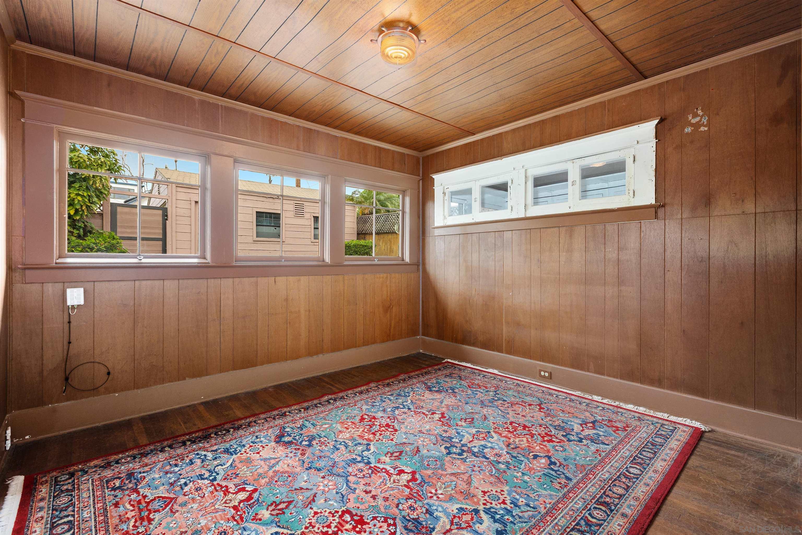 Detail Gallery Image 32 of 55 For 1884  Lyndon Rd, San Diego,  CA 92103 - 5 Beds | 2/1 Baths