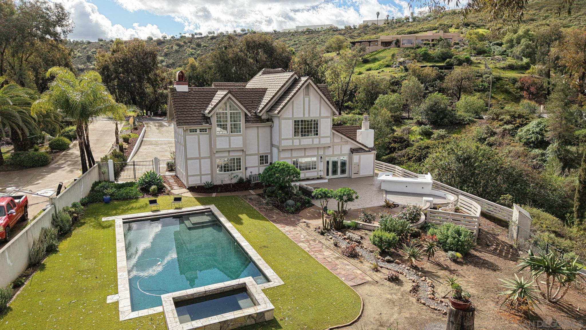 Front Image Thumbnail for SD260003911