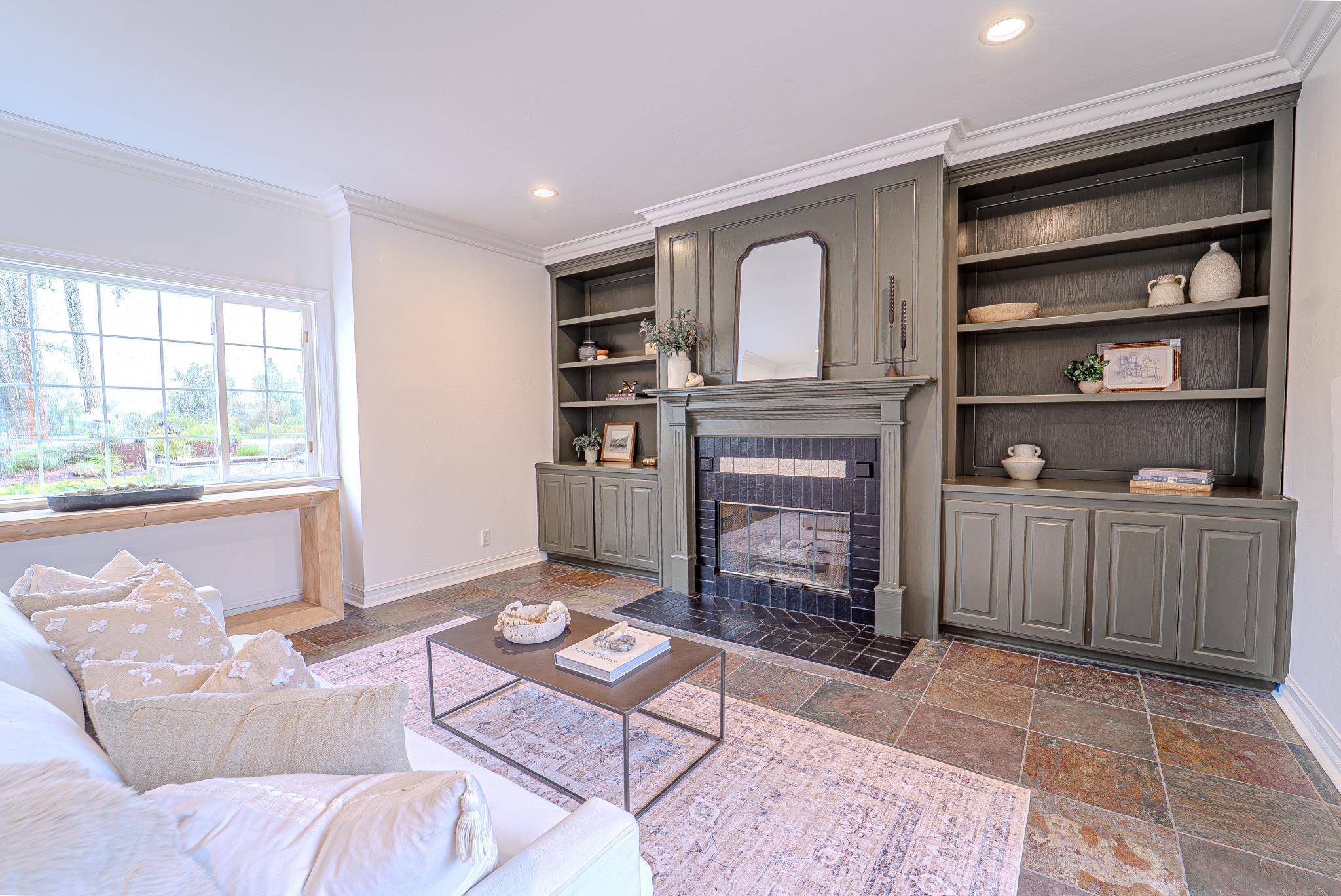 Detail Gallery Image 18 of 52 For 13746  Paseo Bonita, Poway,  CA 92064 - 4 Beds | 4/1 Baths