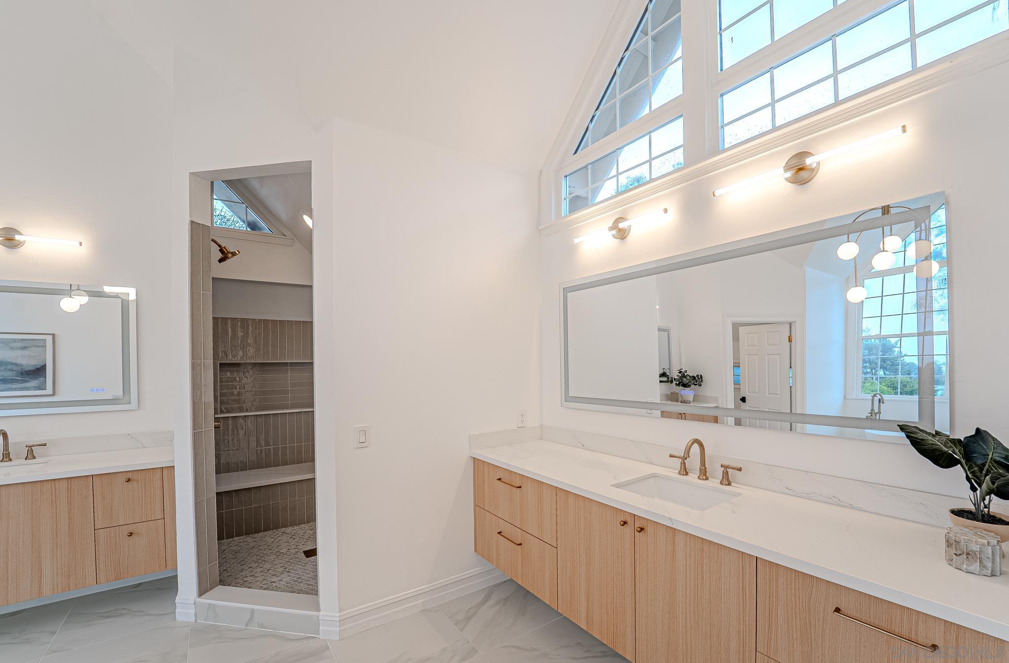 Detail Gallery Image 29 of 52 For 13746  Paseo Bonita, Poway,  CA 92064 - 4 Beds | 4/1 Baths